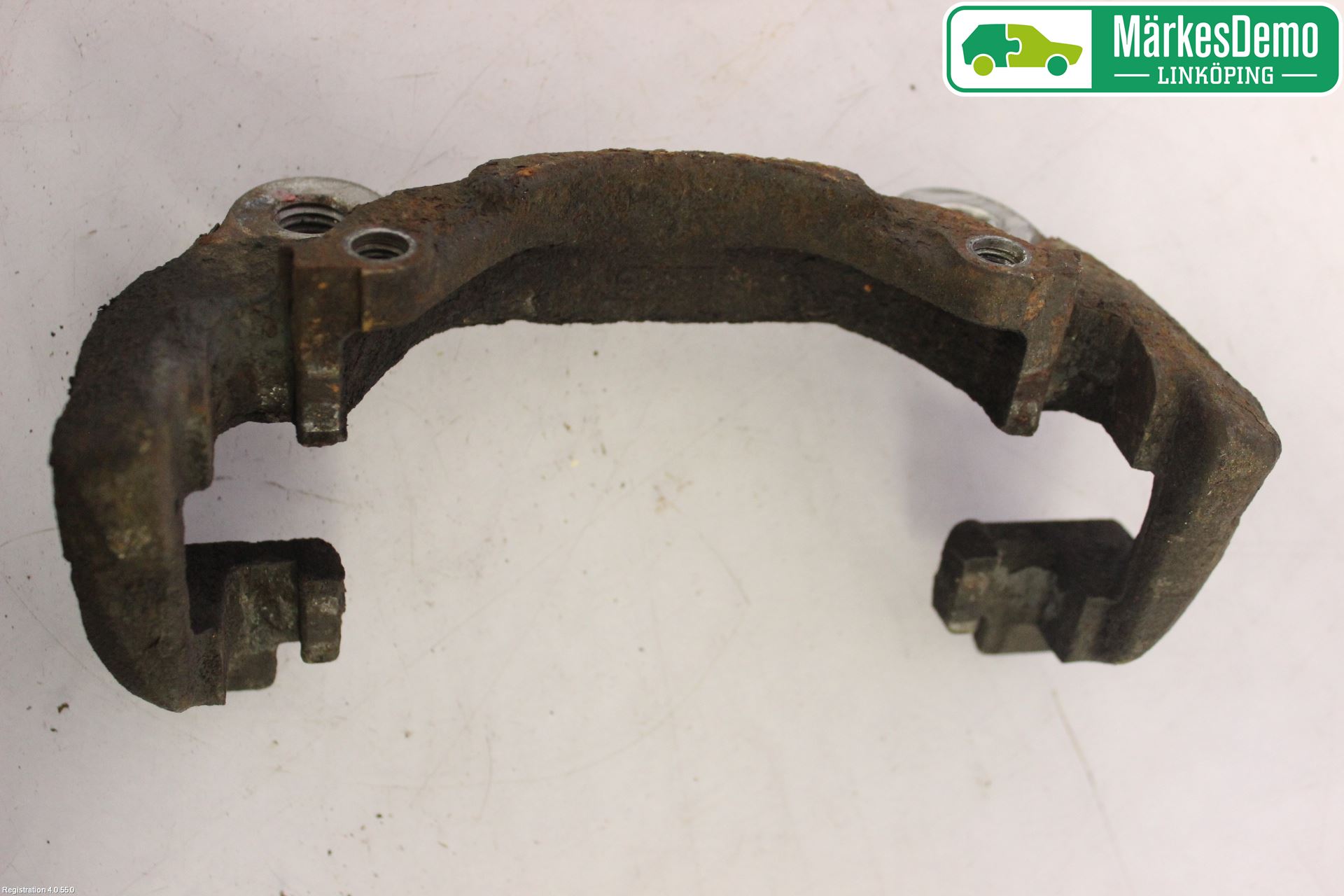 Saab 9-3 VER 2 Bromsokshållare