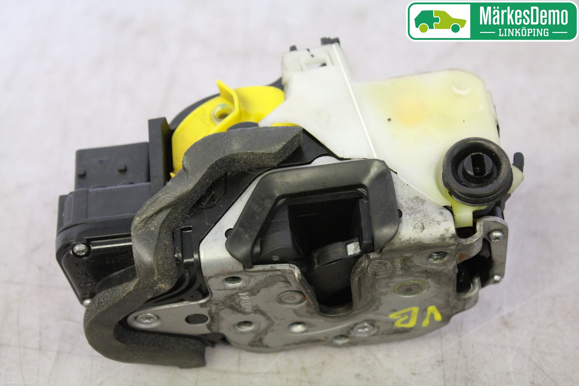 Opel INSIGNIA 09-16 Låskista-Dörrlås