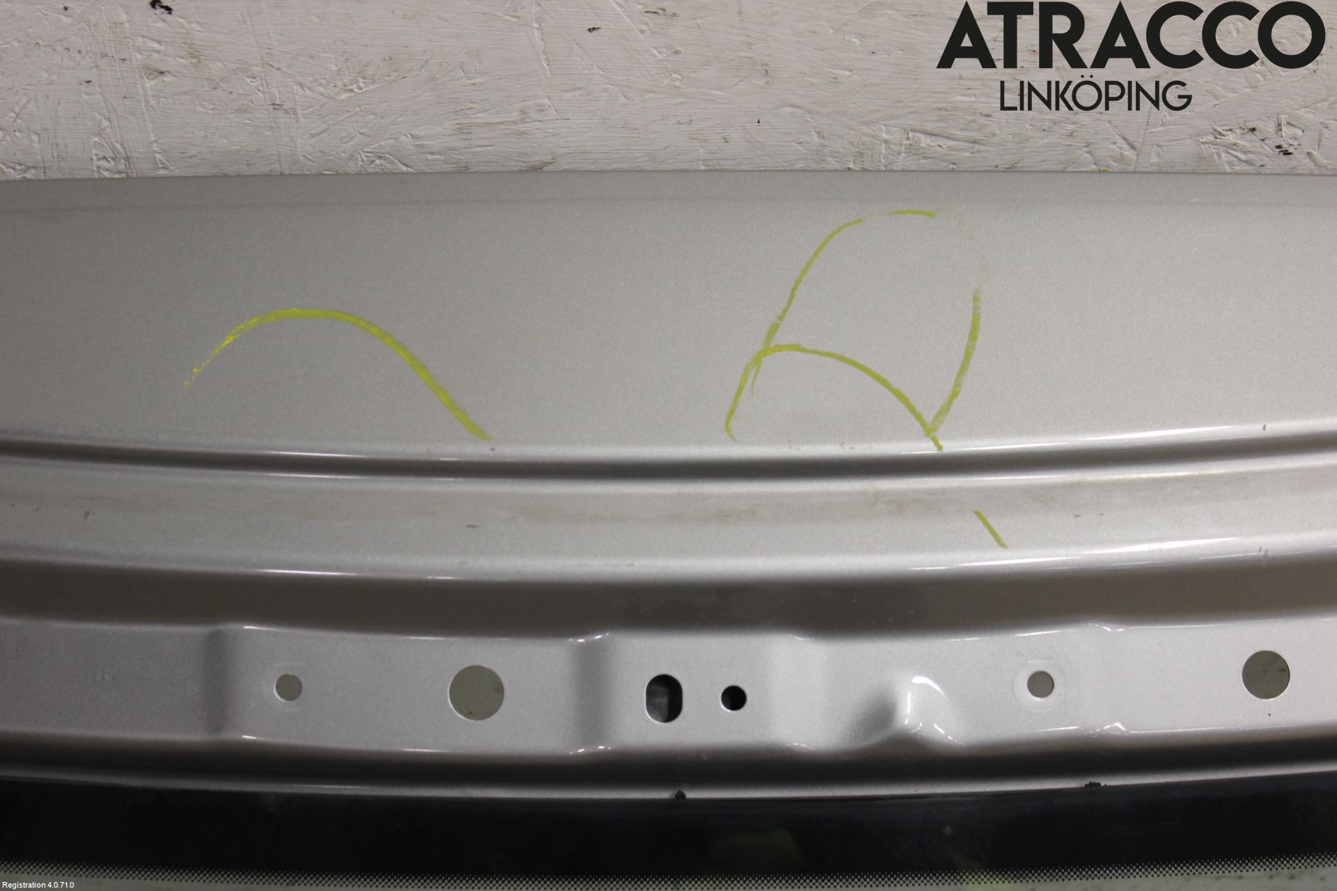 Nissan QASHQAI 14-17 Baklucka Kombi