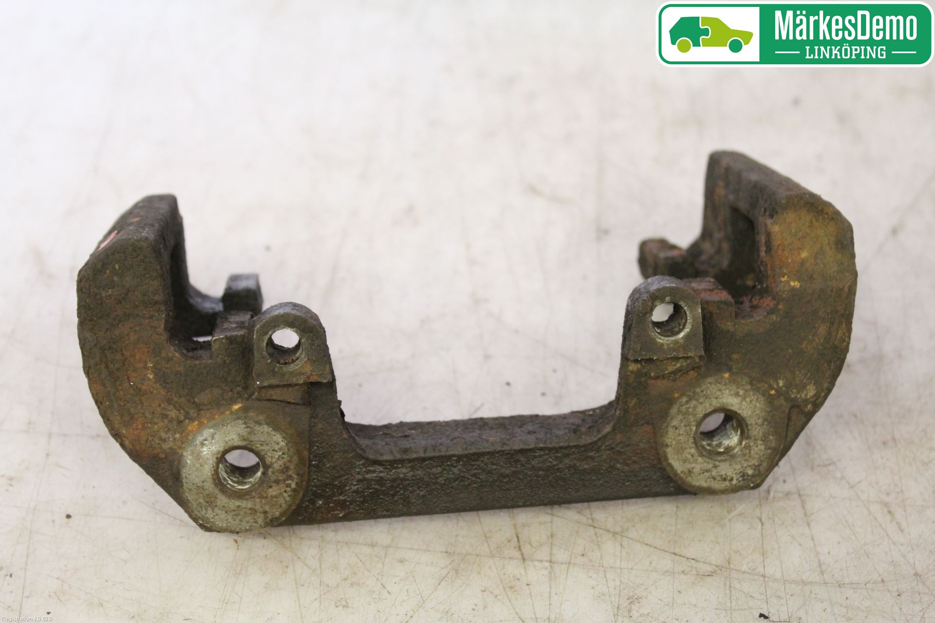 BMW 1 E87/81 5D/3D 03-11 Bromsokshållare