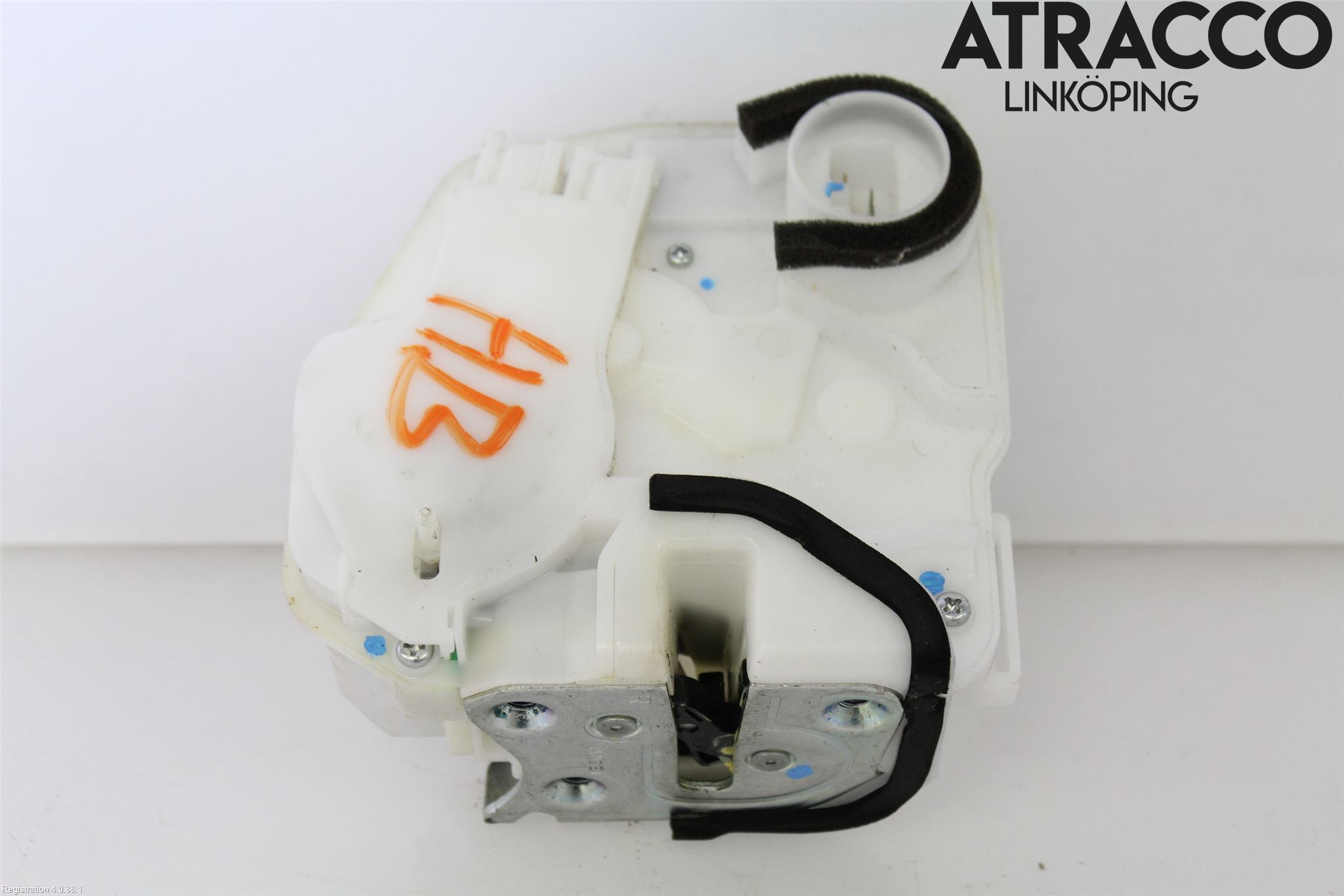 Mitsubishi L200 16-23 Låskista-Dörrlås