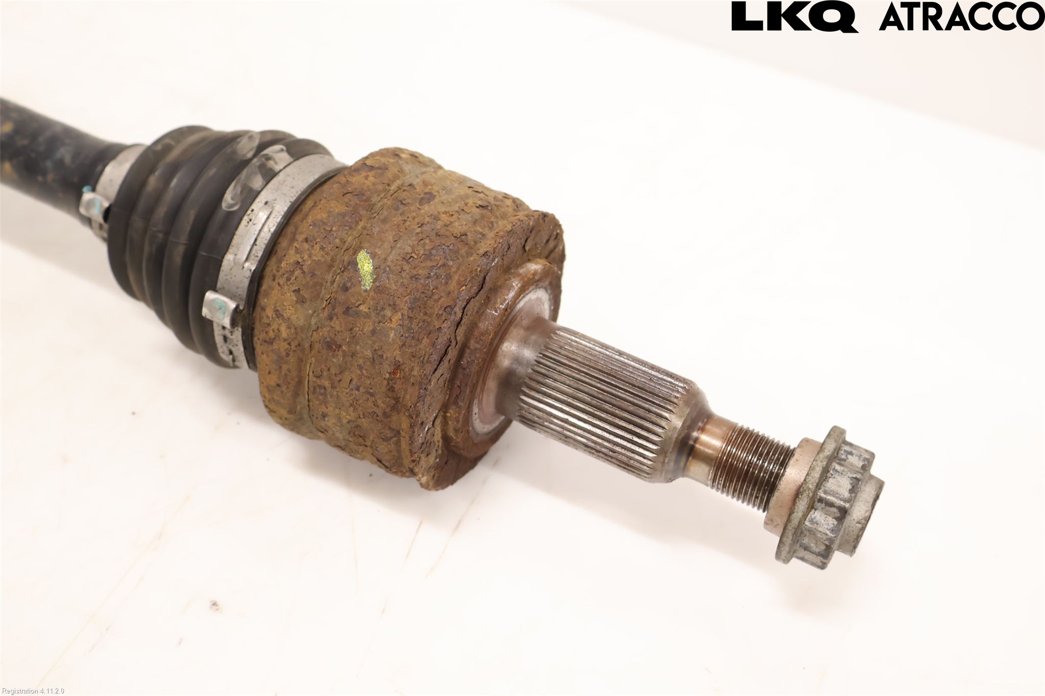 Volkswagen VW TRANSP/CARAVELLE (T6) 16-22 Drivaxel Bak Höger