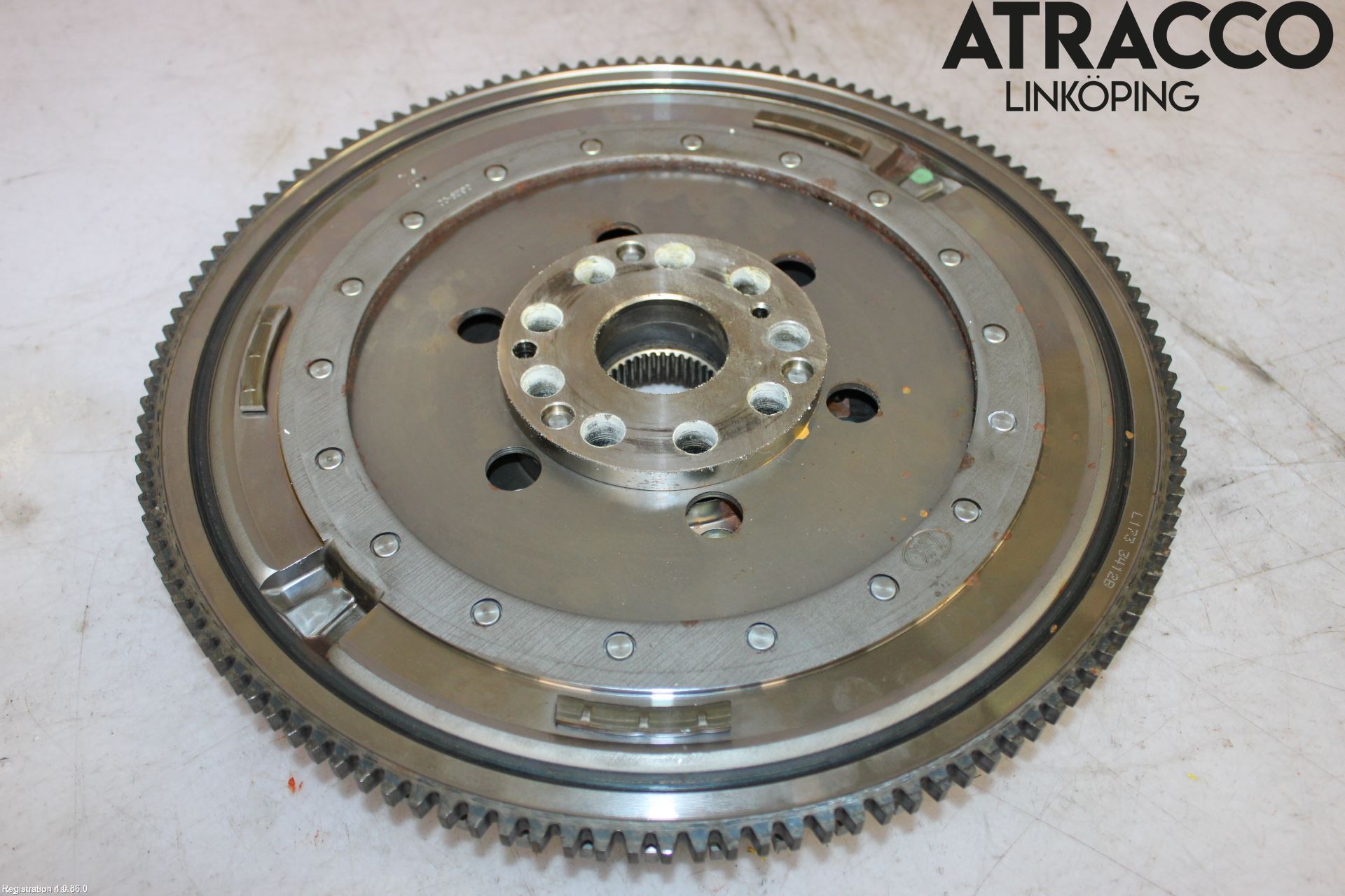 BMW 5 F10/F11/F18 09-17 Svänghjul Aut