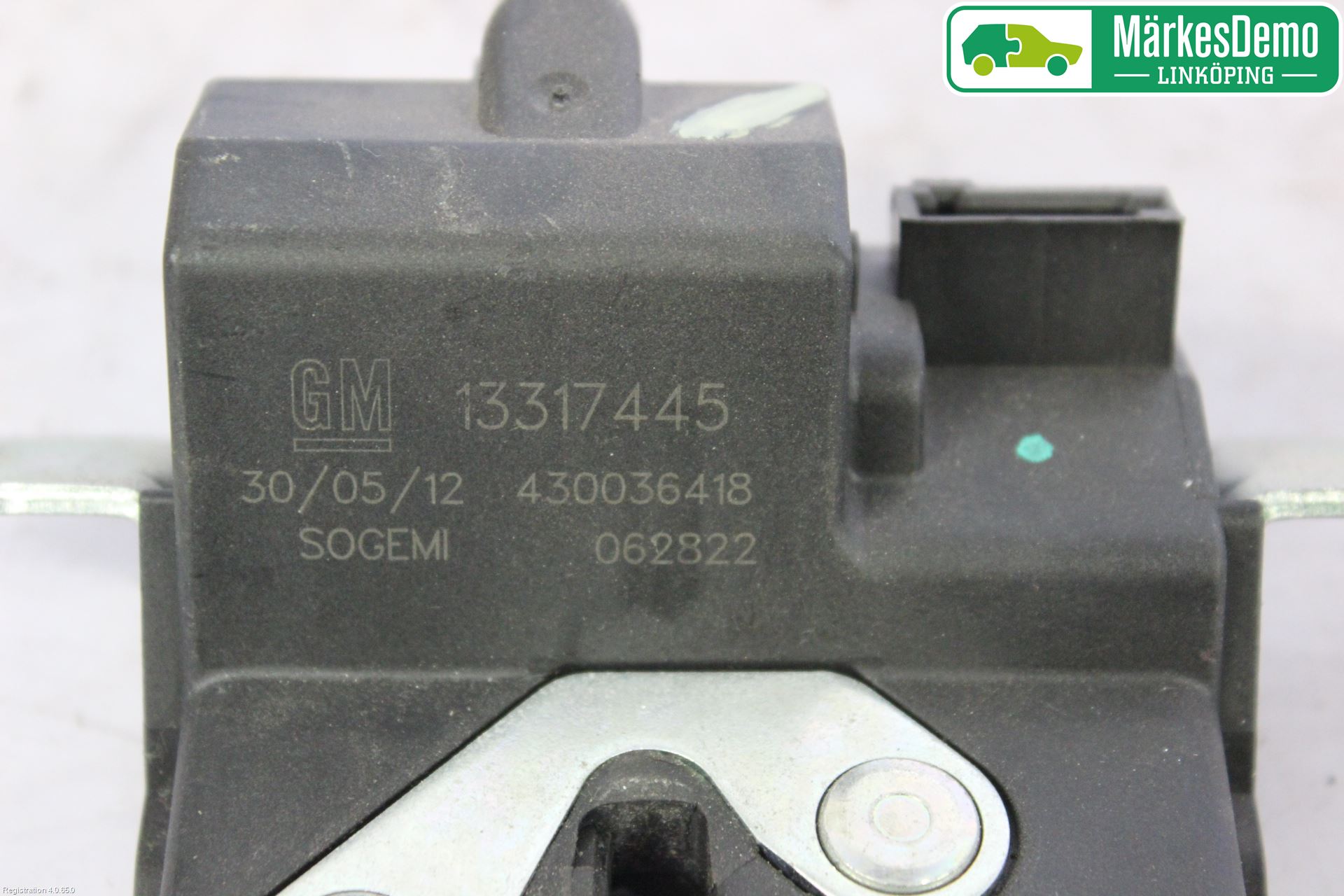 Opel CORSA D 07-14 Låskista Baklucka