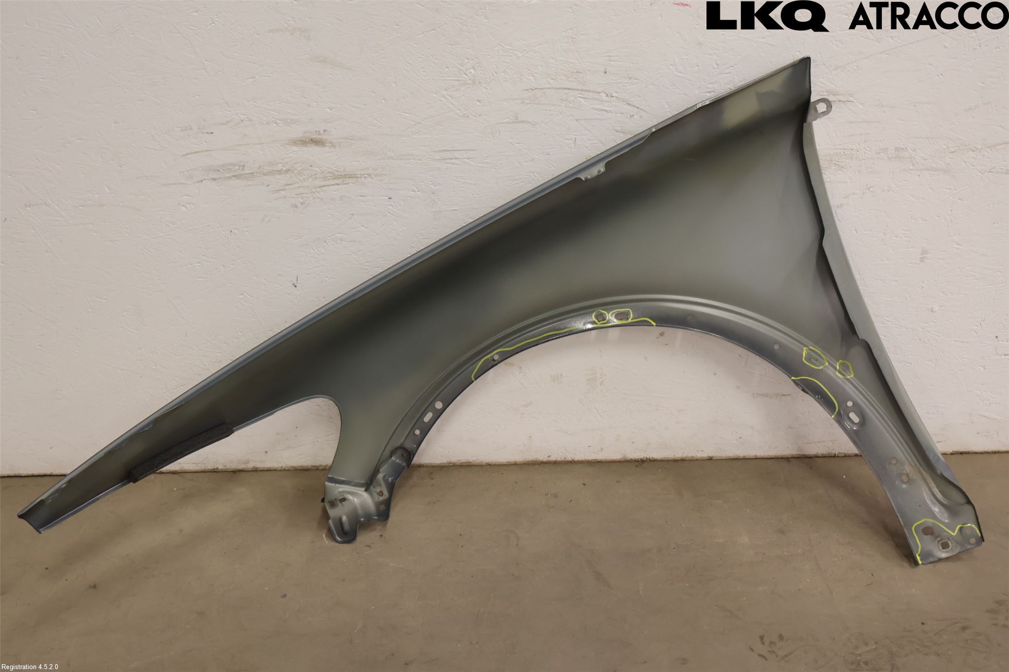 Volvo C30 07-10 Skärm Fram Höger