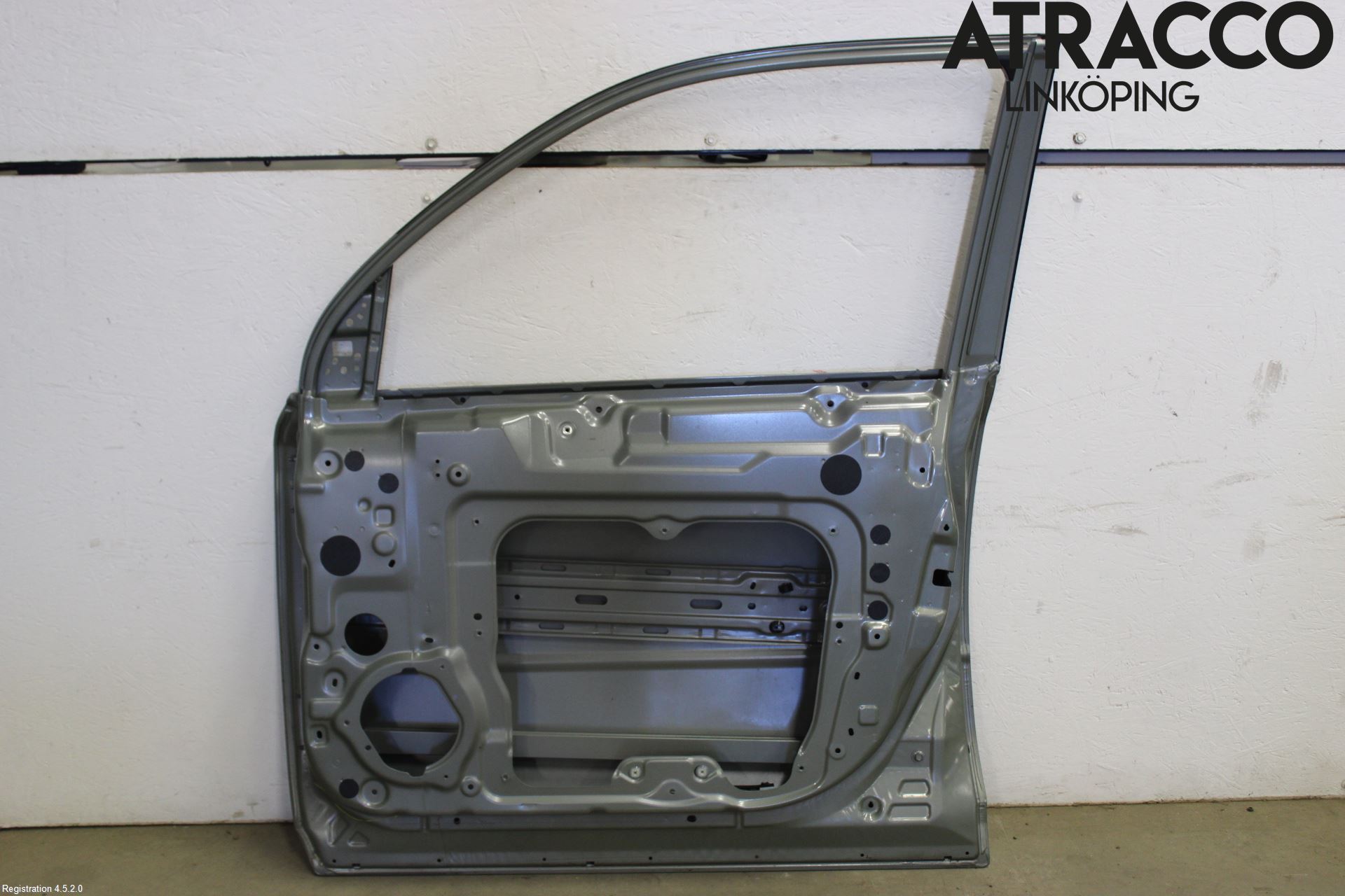 Nissan X-TRAIL 08-14 Dörr Fram Höger