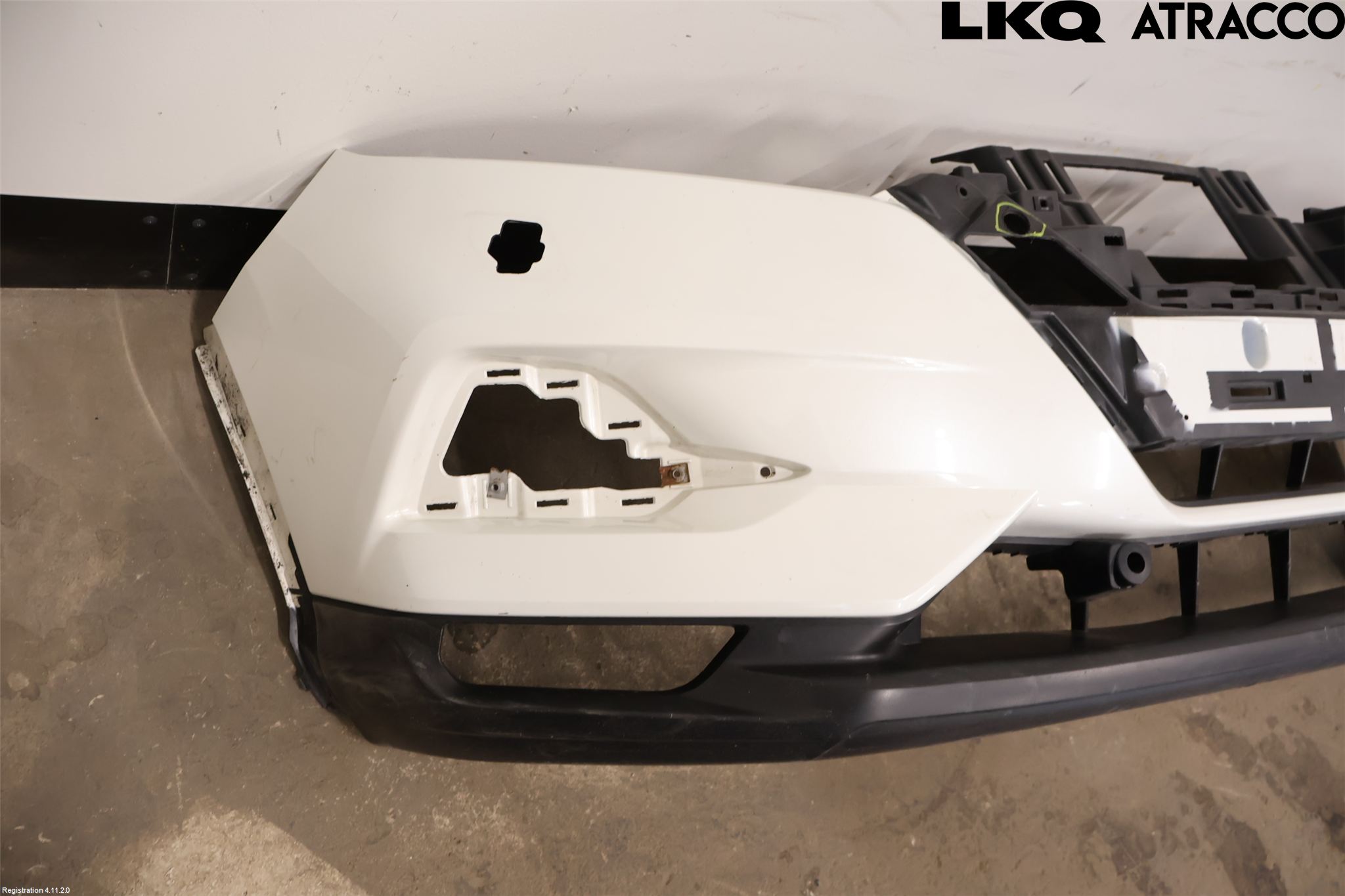 Nissan QASHQAI 17-21 Stötfångarbeklädnad Fram