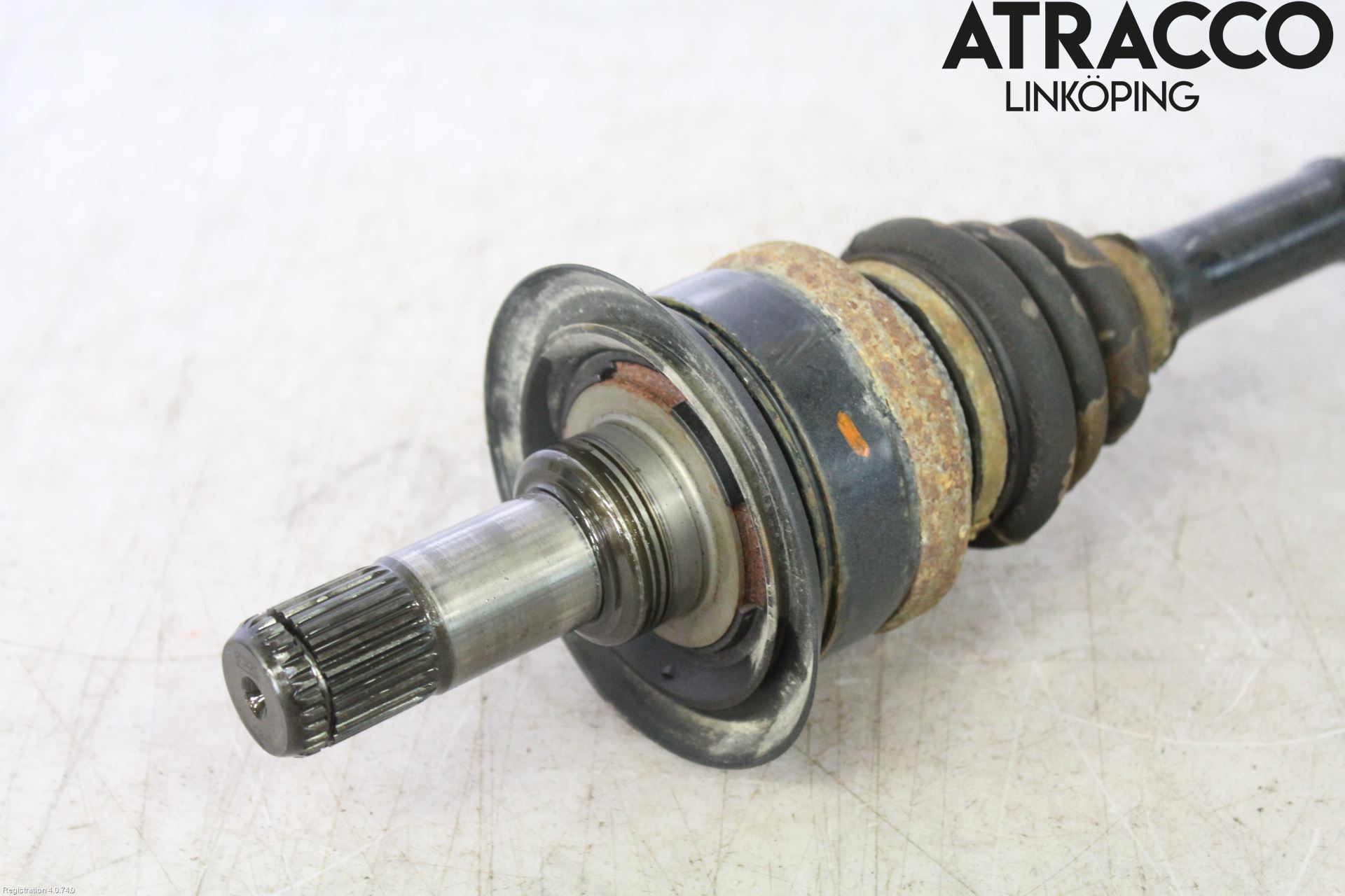 BMW 3 F30/F31/F80 12-19 Drivaxel Bak Höger