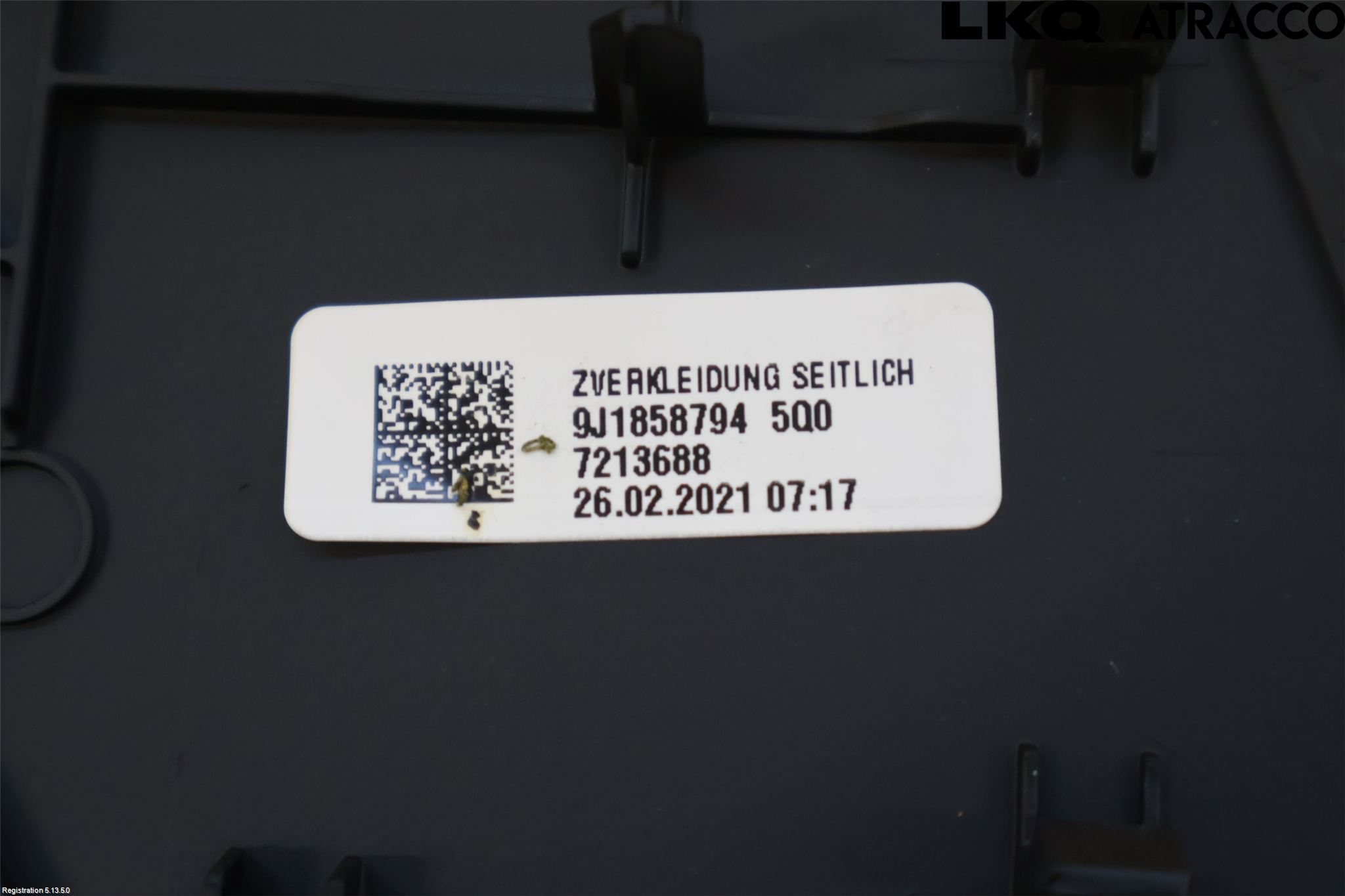 Porsche TAYCAN 20- Instrumentkonsoll Mitt