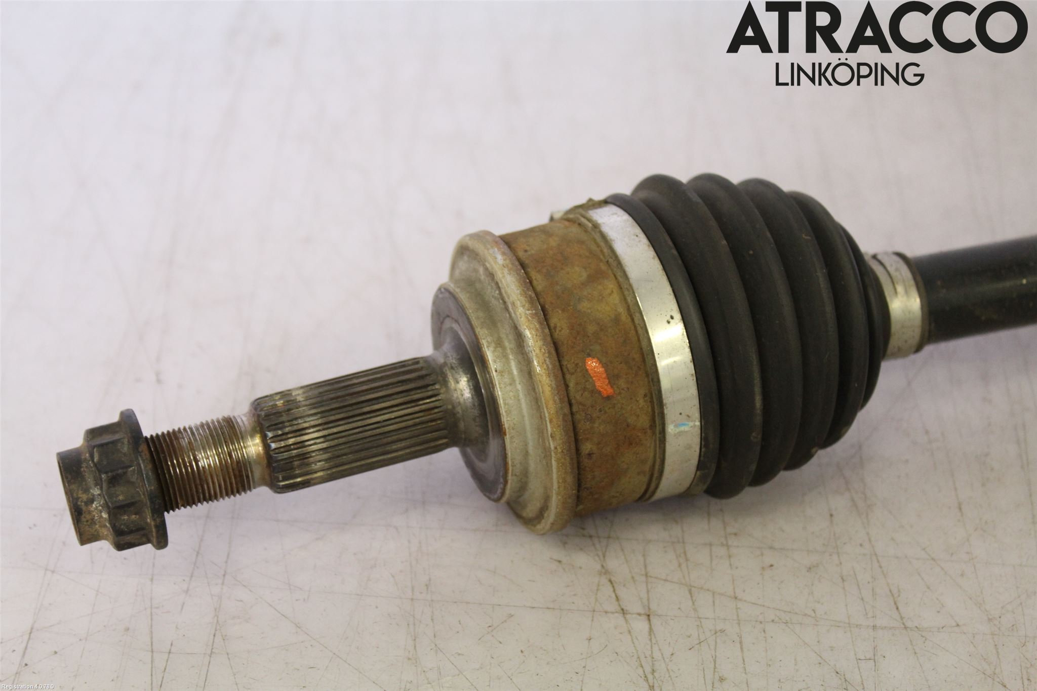 Toyota AURIS 13-19 Drivaxel Fram Höger