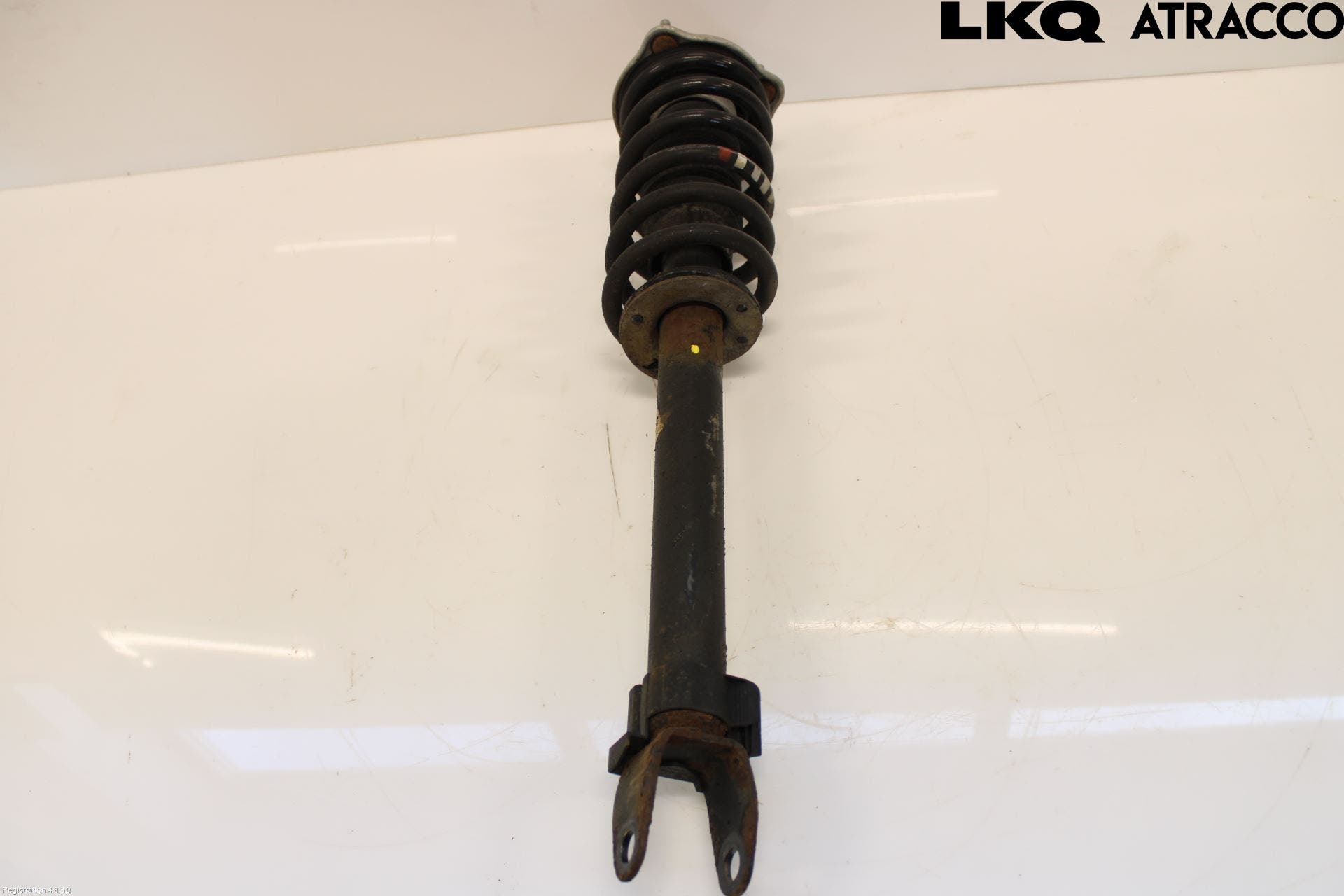 Mercedes-Benz MB C-KLASS (W205) 14-21 Fjäderben Fram Vänster