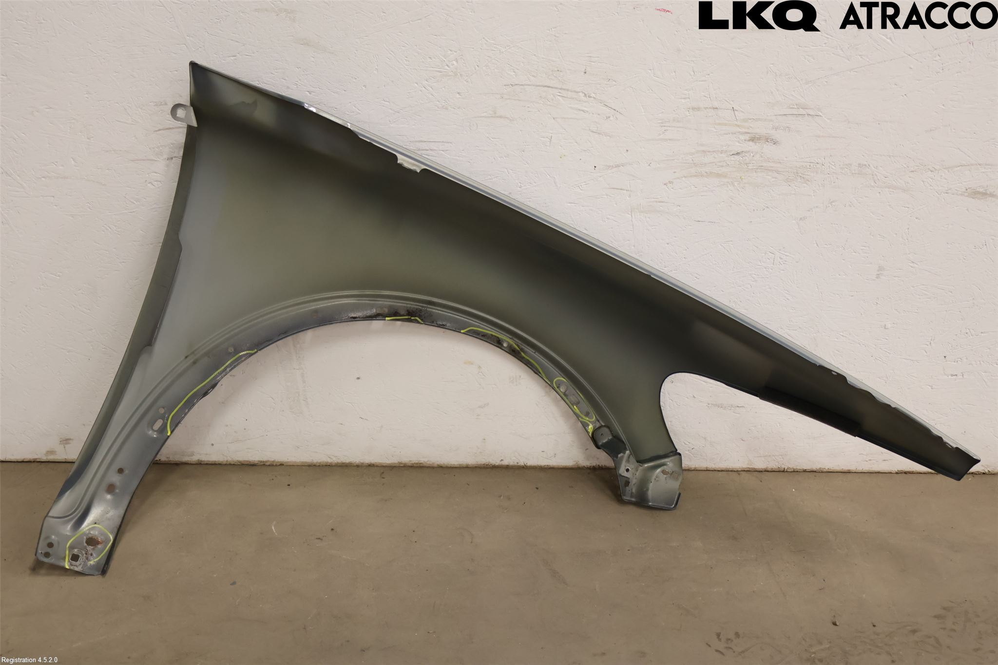 Volvo C30 07-10 Skärm Fram Vänster