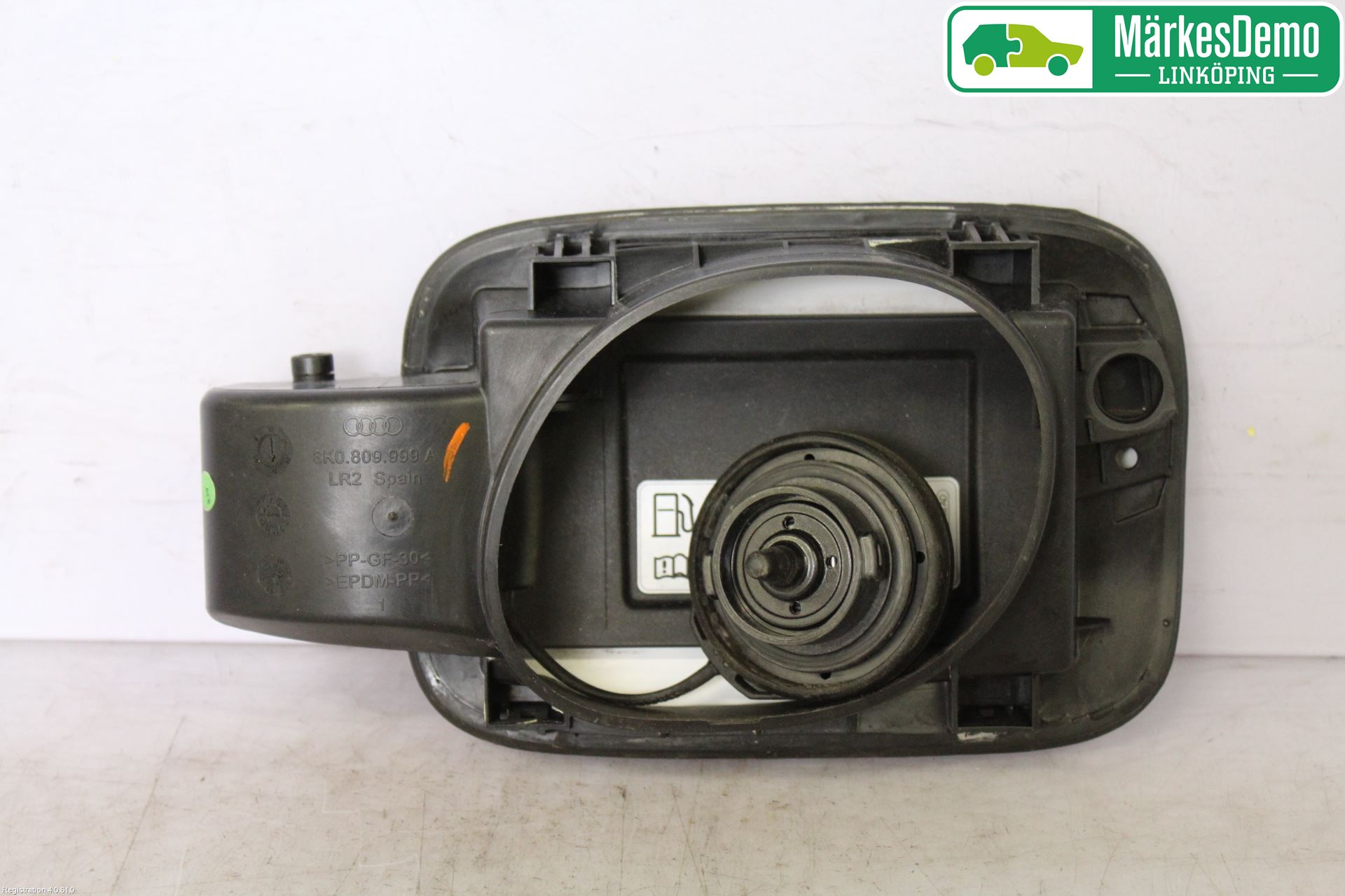 Audi A4/S4 08-11 Tanklucka