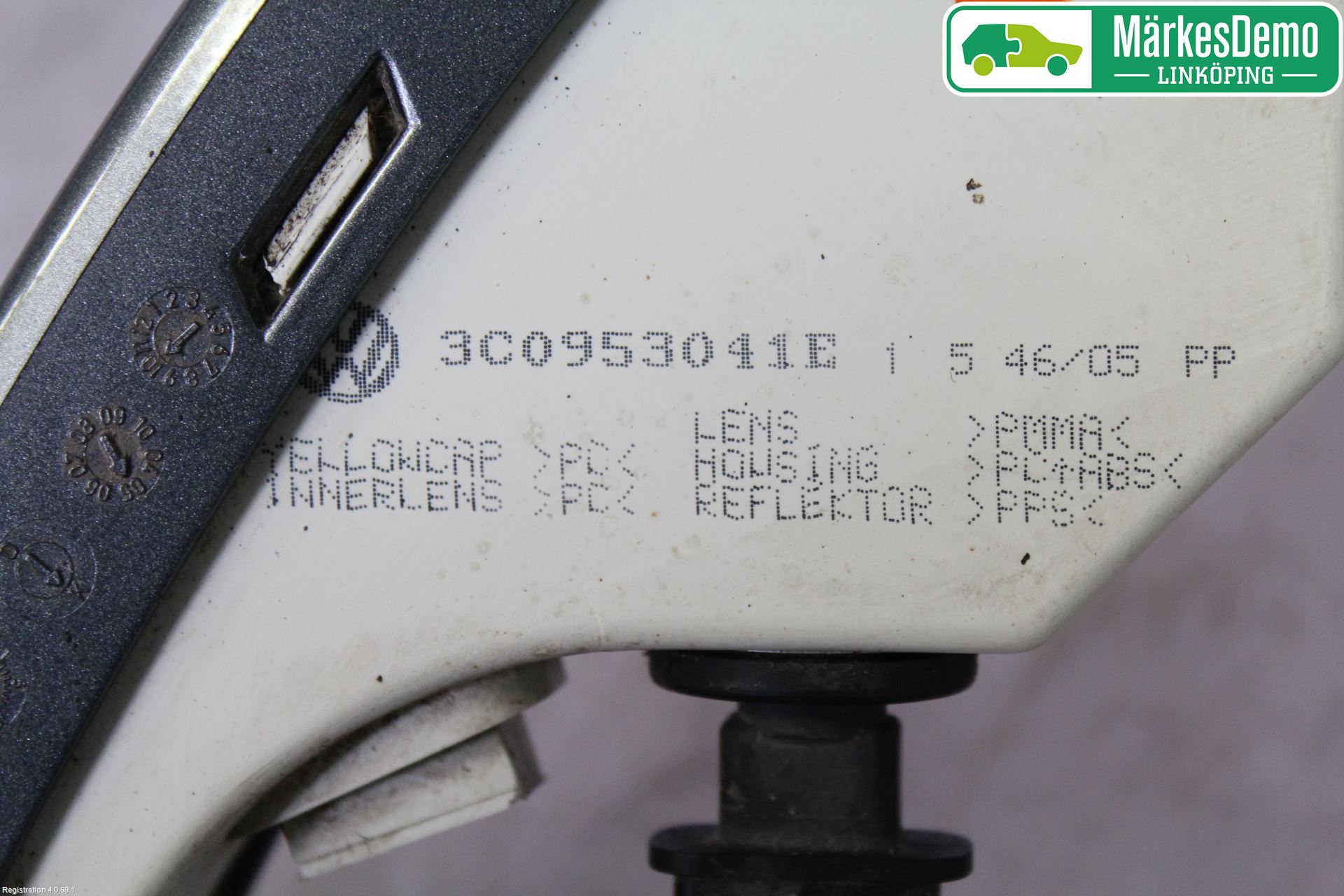 Volkswagen VW PASSAT 05-11 Blinkers Fram Vänster