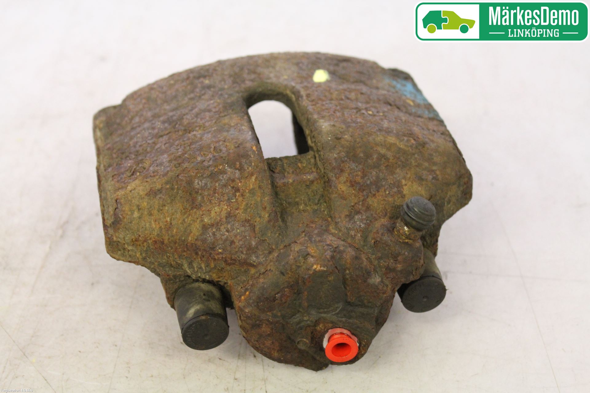 Volkswagen VW PASSAT 05-11 Bromsok Fram Höger