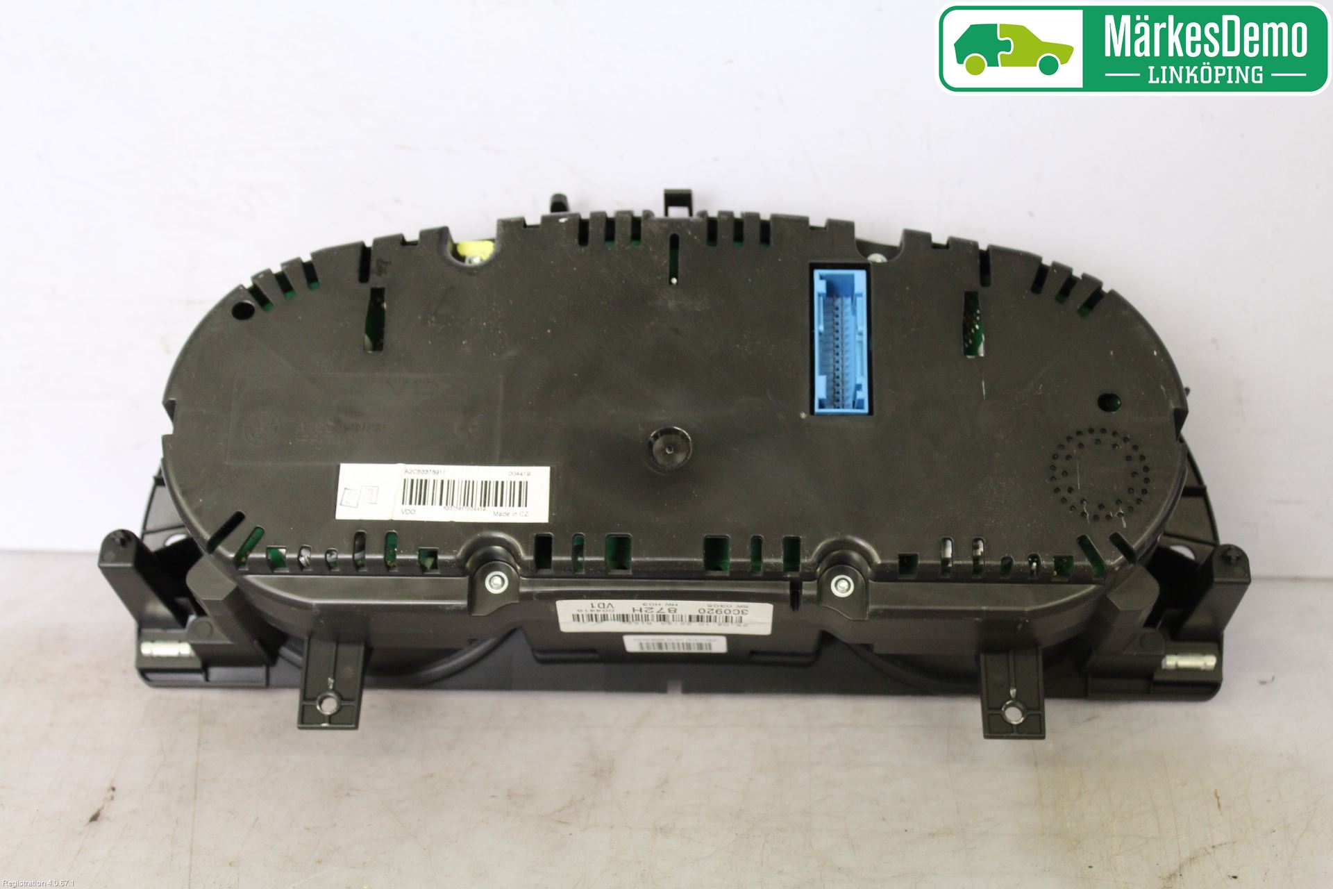 Volkswagen VW PASSAT 05-11 Instrument Komb