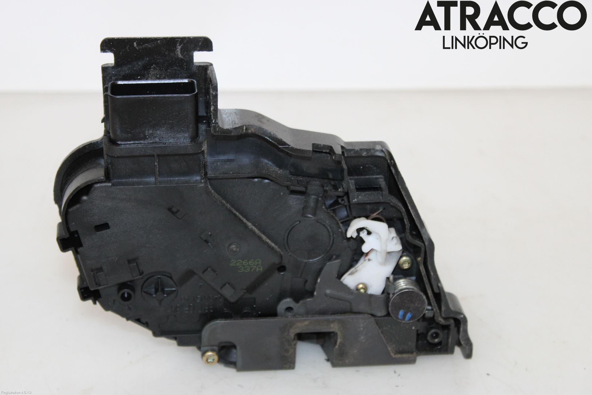 Volvo V50 04-07 Låskista-Dörrlås