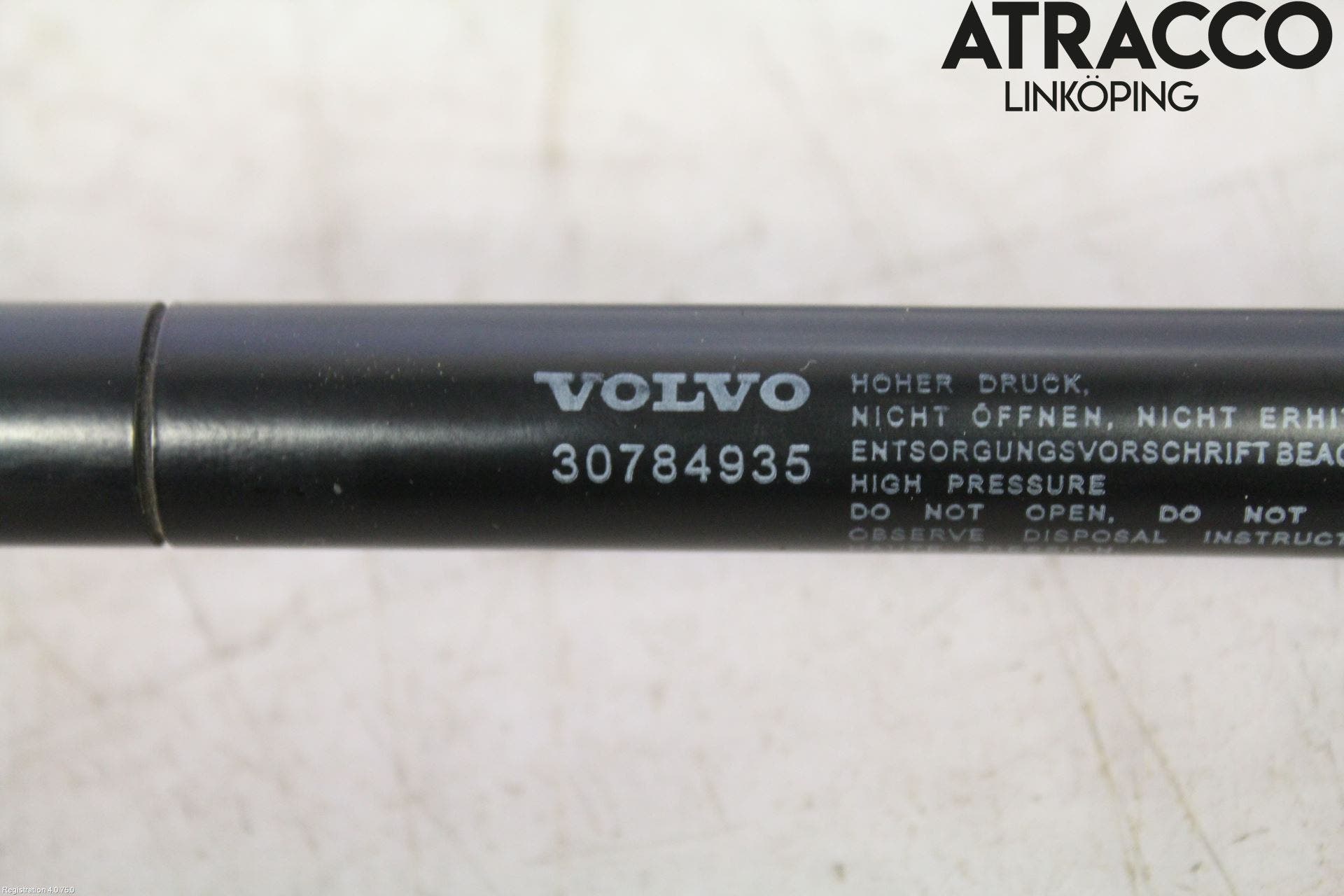 Volvo XC60 14-17 Gasfjäder Motorhuv