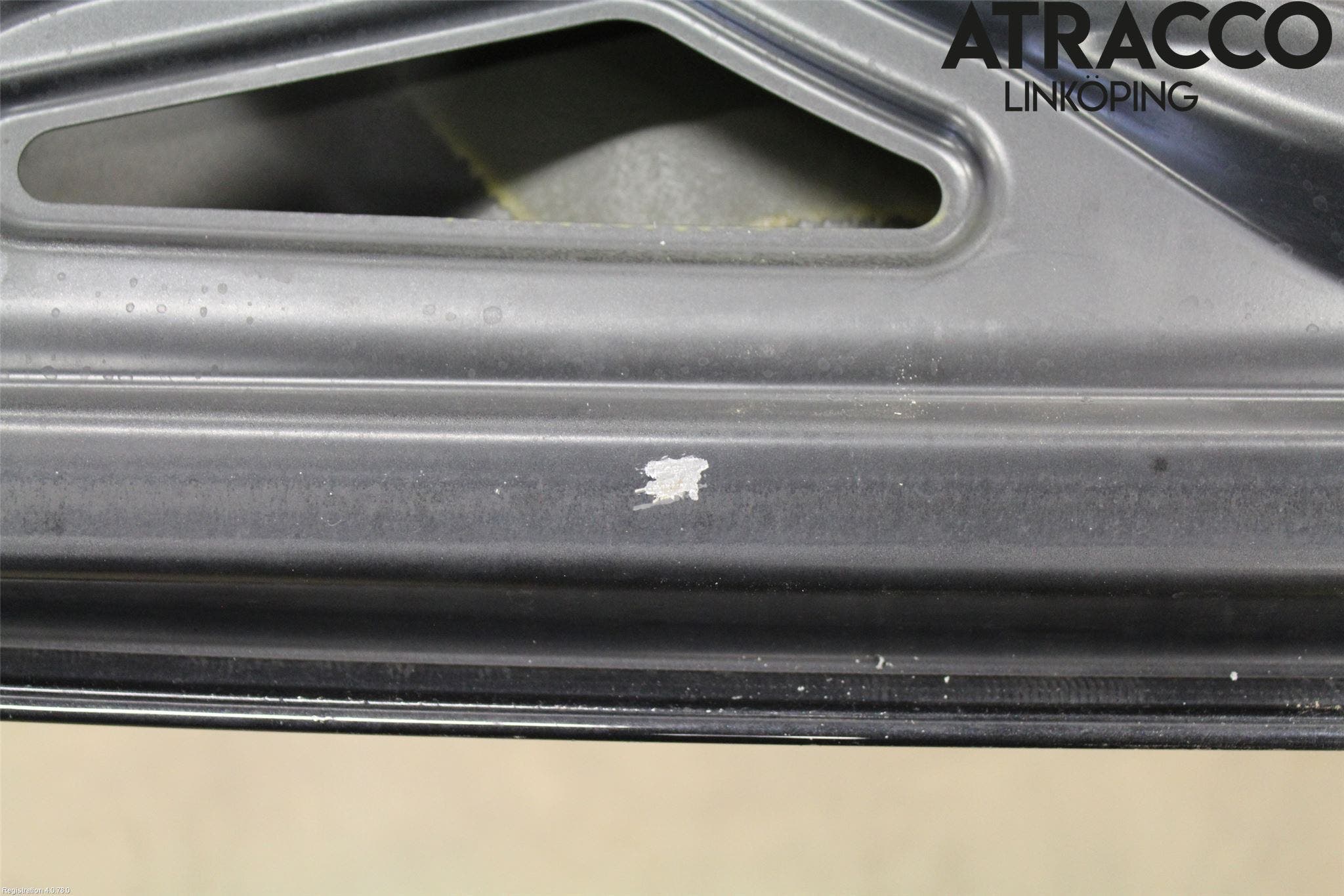 BMW 5 F10/F11/F18 09-17 Baklucka Kombi