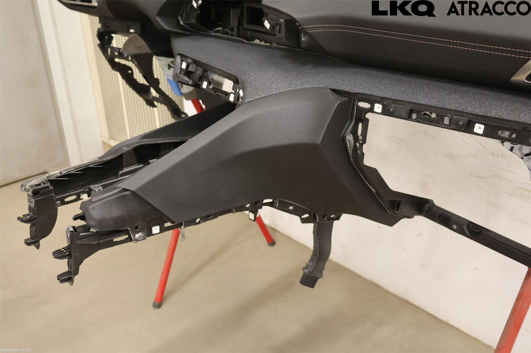 Peugeot 3008 17-24 Instrumentbräda
