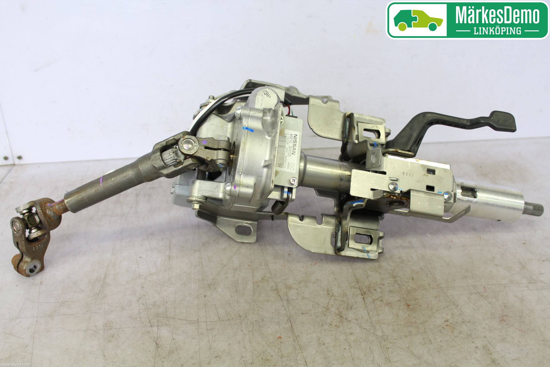 Nissan QASHQAI 14-17 Rattaxelagg Med Inb Servo