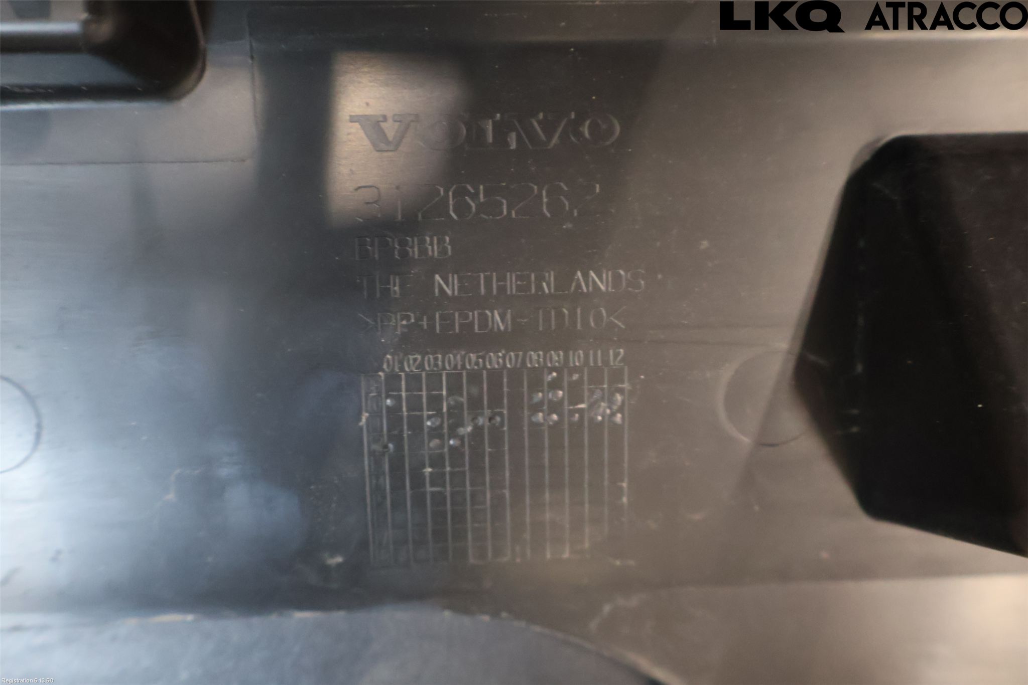 Volvo V60 11-13 Stötfångarbeklädnad Bak