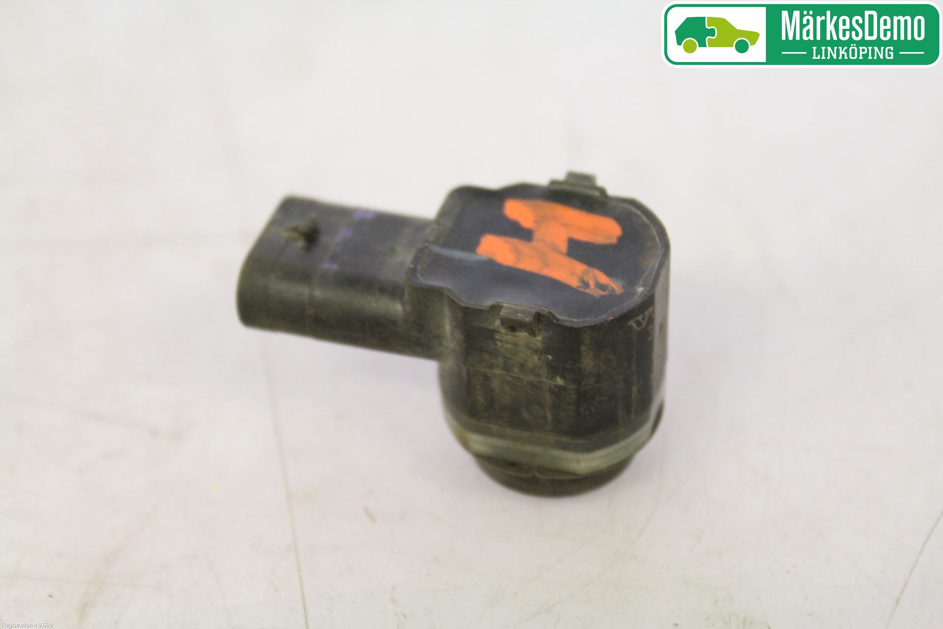 Volvo V40 12-19 Parkeringshjälp Backsensor