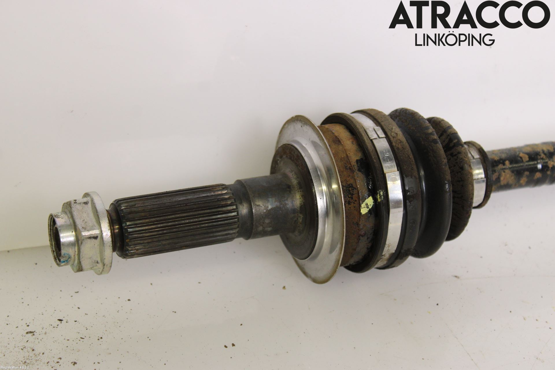 Subaru OUTBACK 15-20 Drivaxel Bak Höger