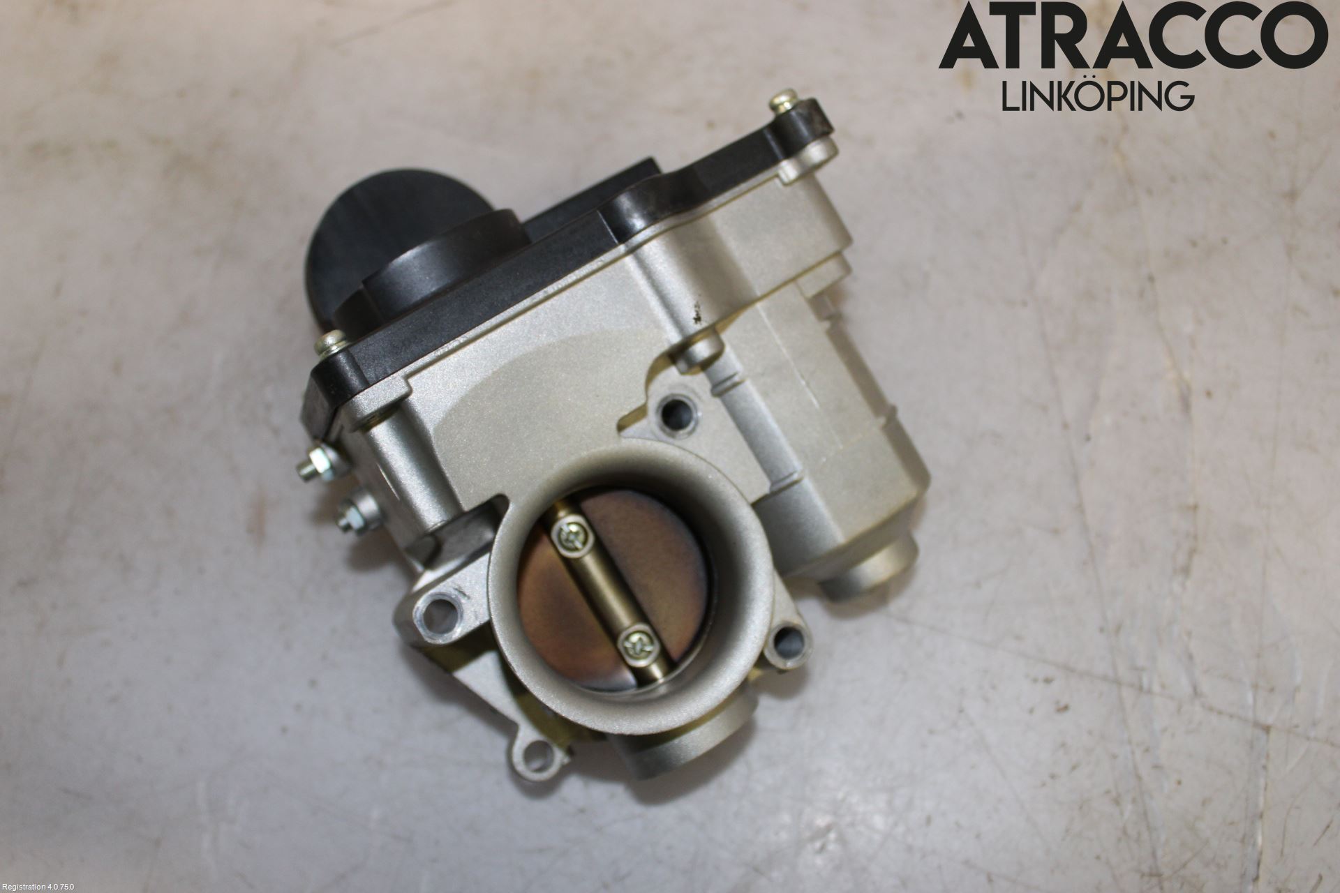 Nissan NOTE E11 06-14 Injspjällhus