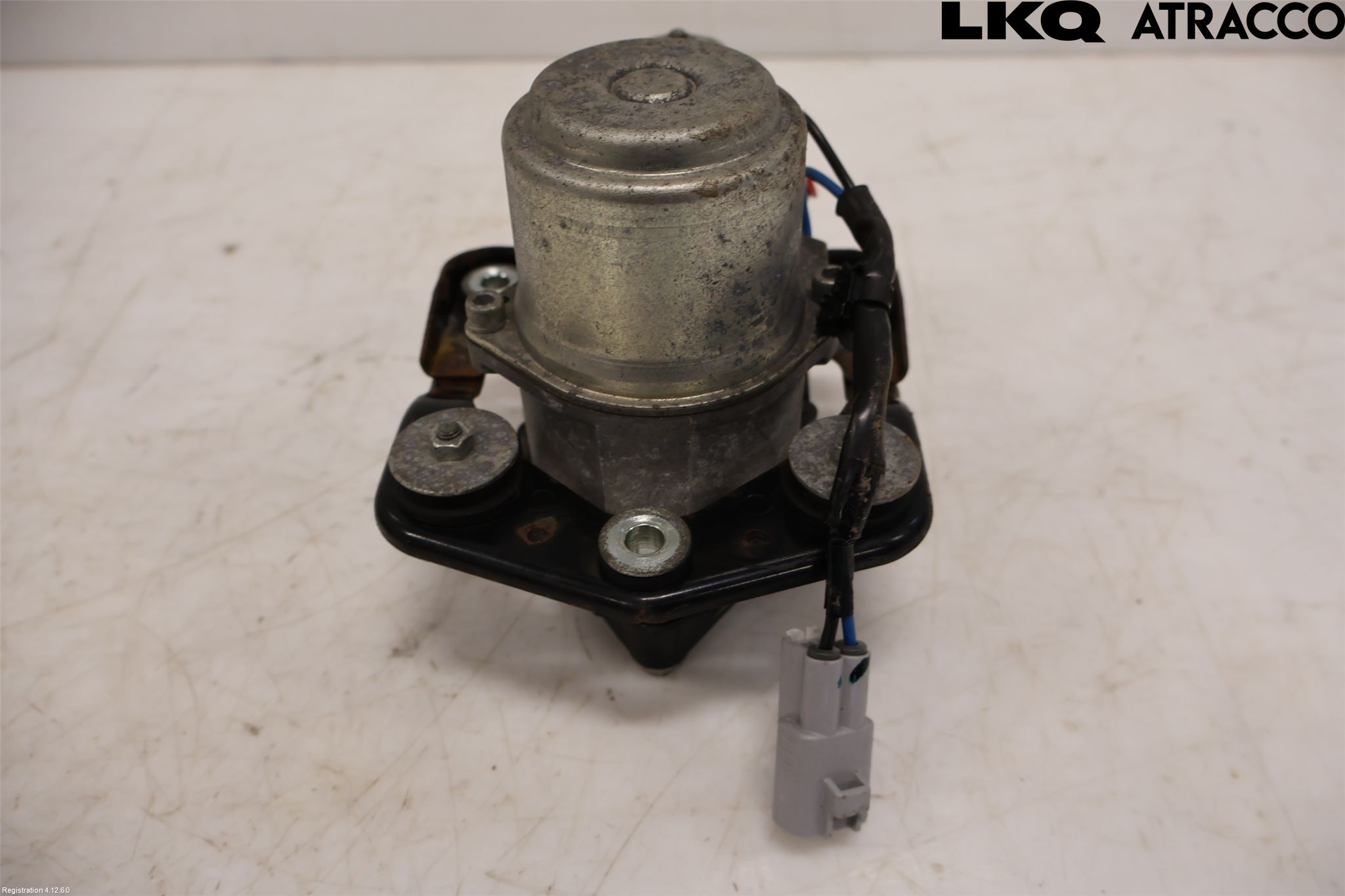 Mitsubishi OUTLANDER 13-21 Vakuumpump
