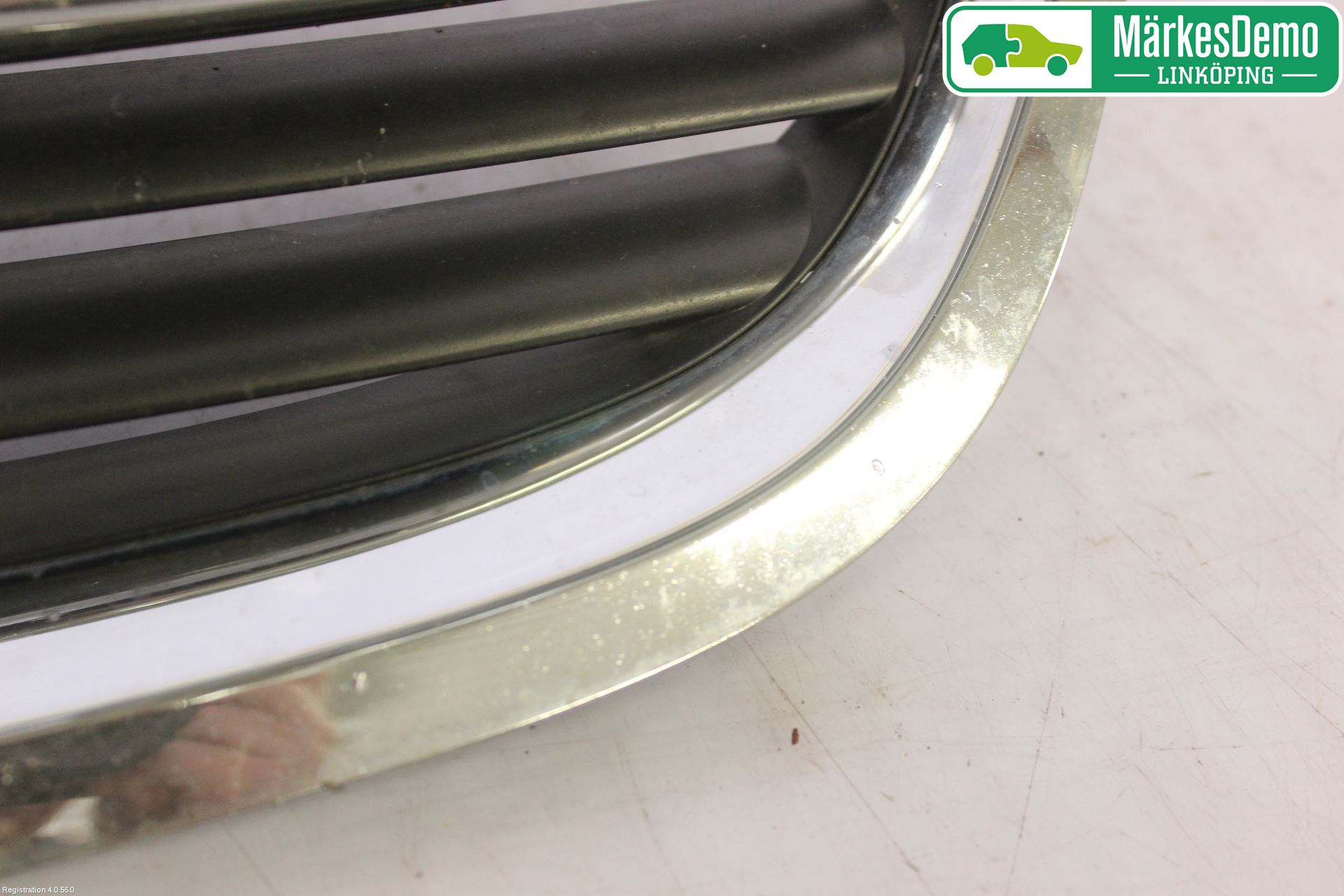 Saab 9-5     06-10 Grilldel Mitt