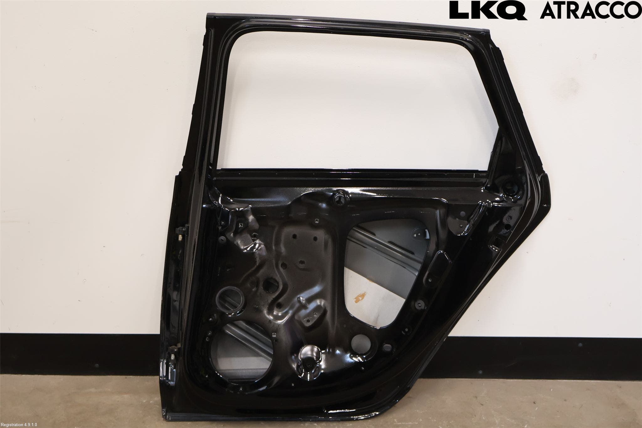 Audi A4/S4 B9 16-19 Dörr Bak Höger