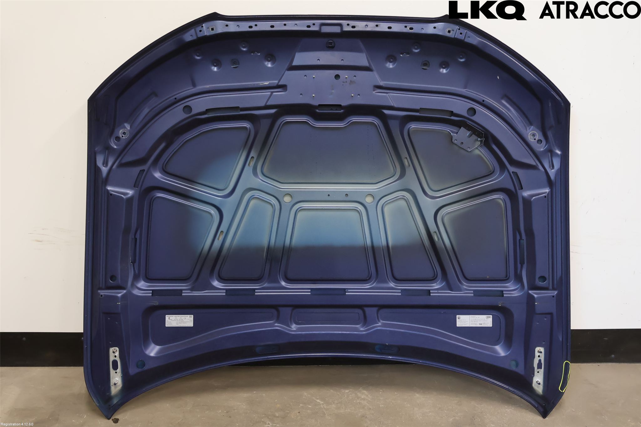 Audi A4 ALLROAD 09-16 Huv Fram