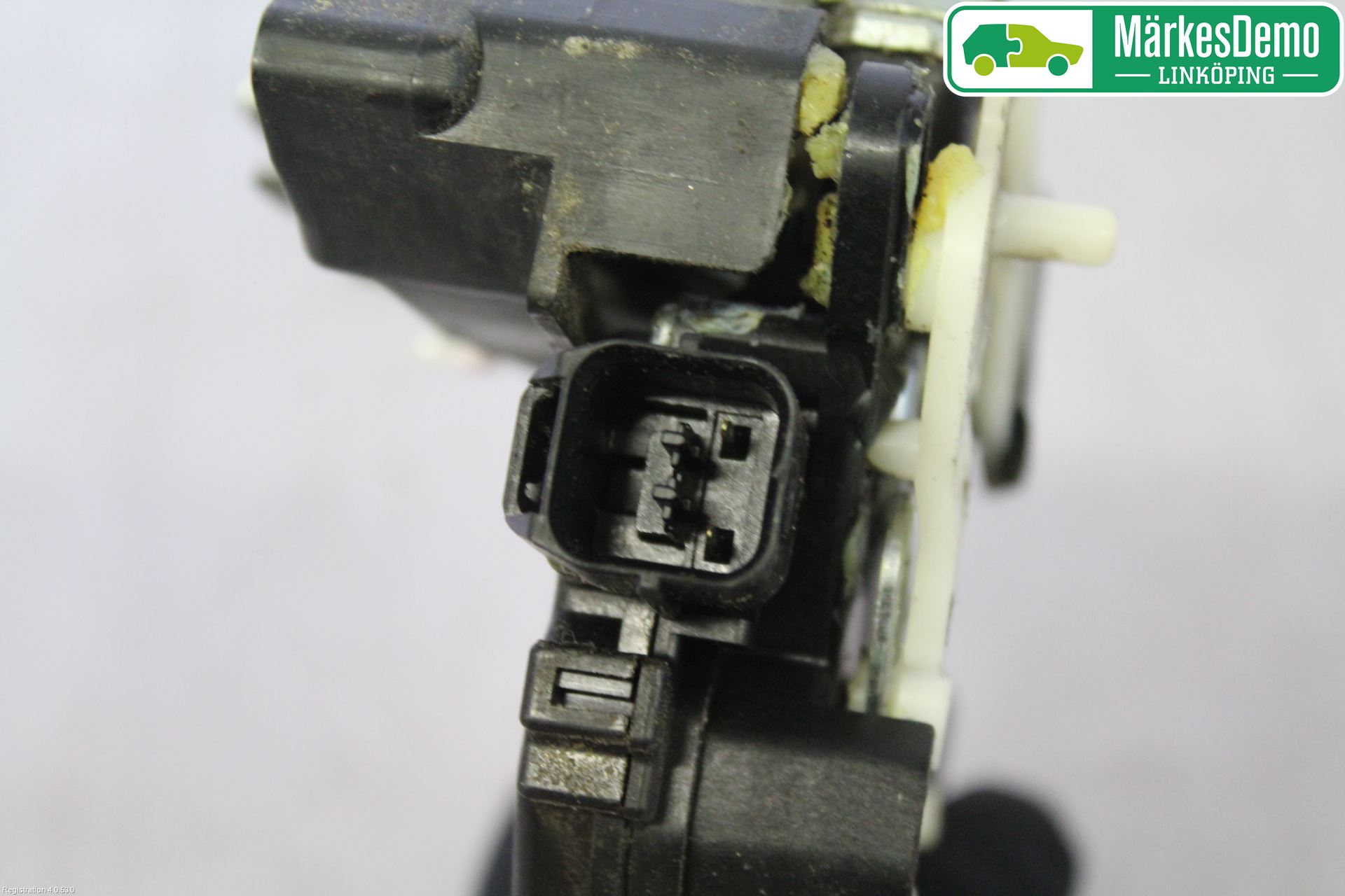 Mitsubishi GRANDIS Låskista-Dörrlås