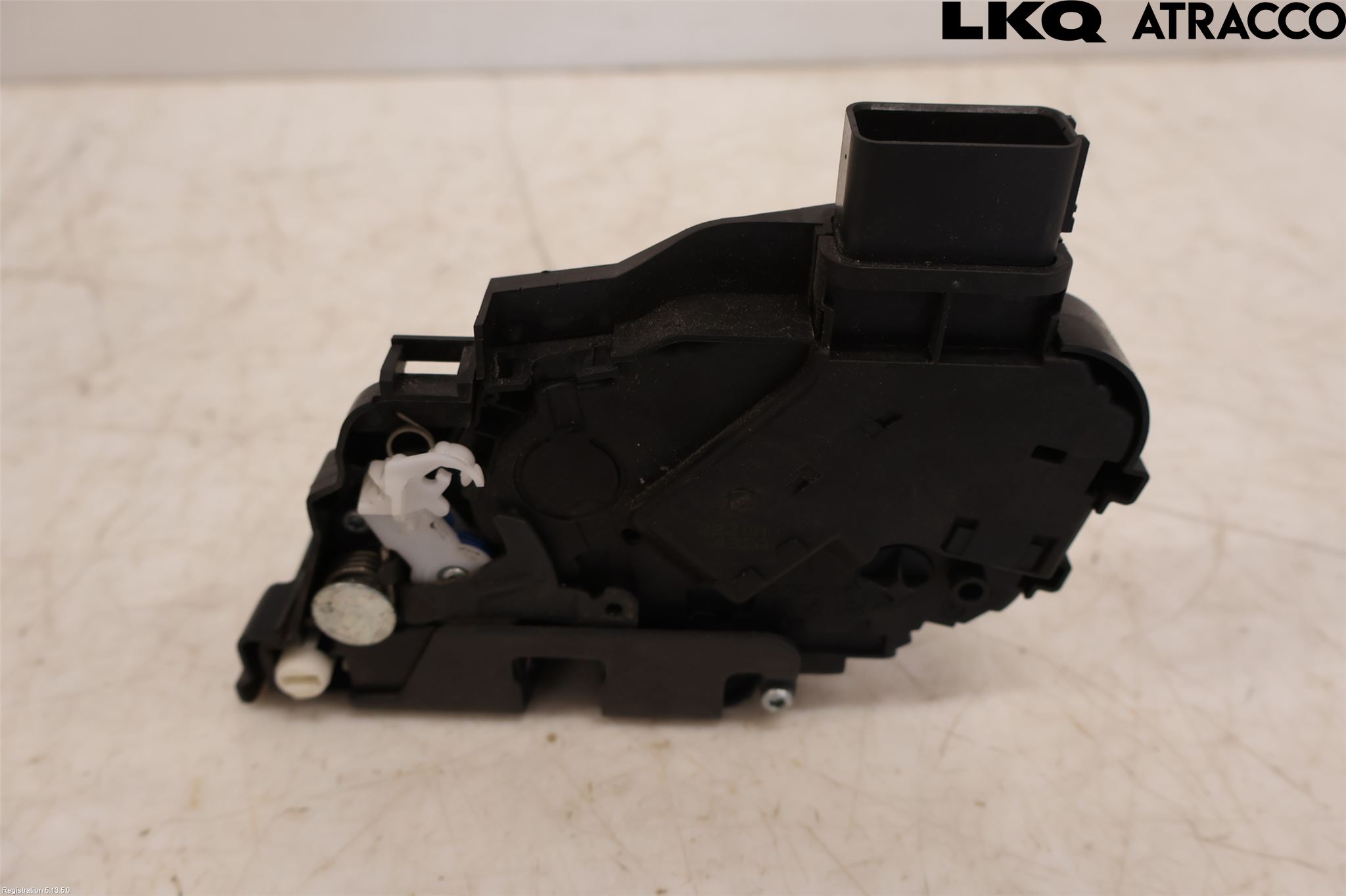 Volvo XC60 09-13 Låskista-Dörrlås
