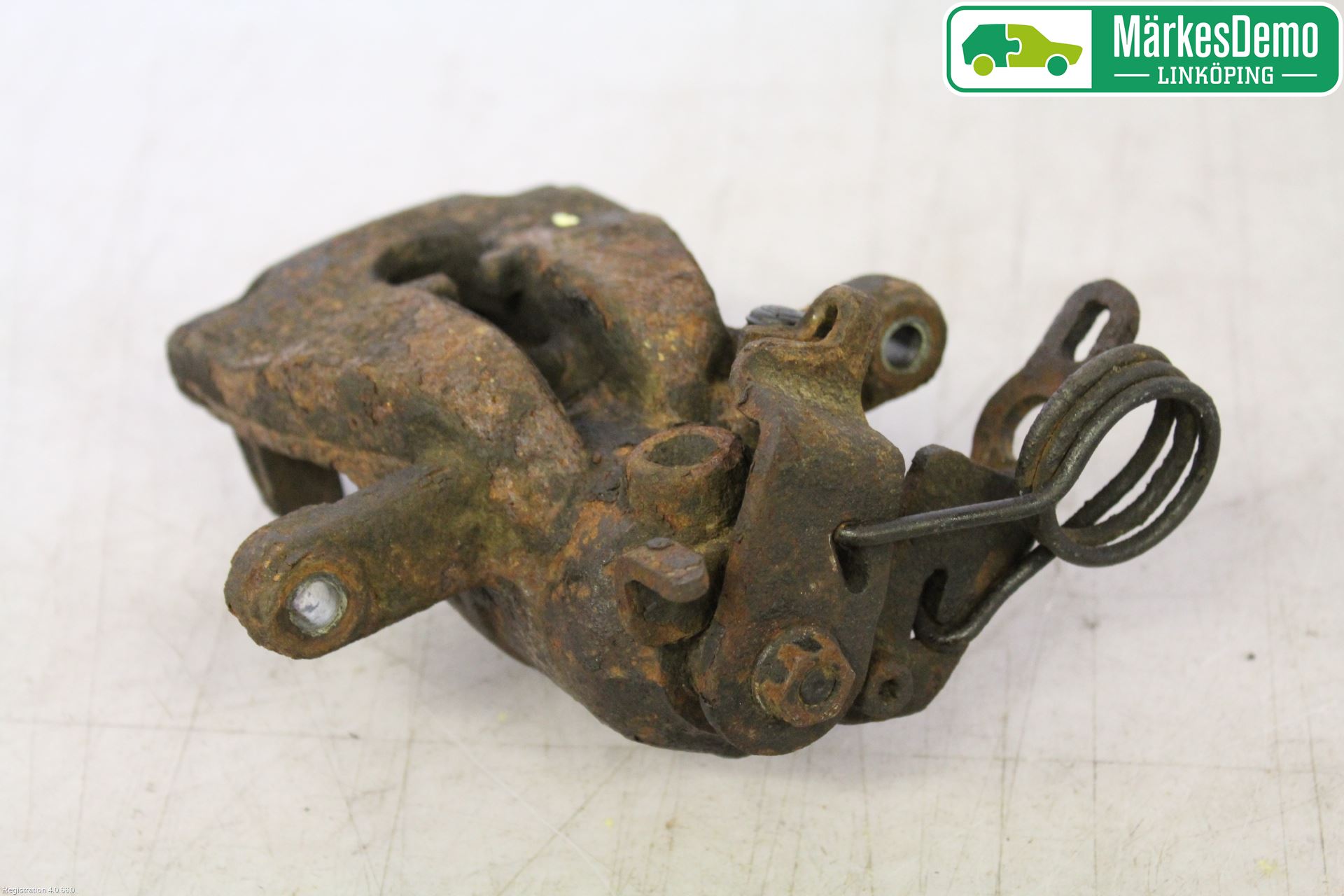 Ford MONDEO 07-15 Bromsok Bak Vänster