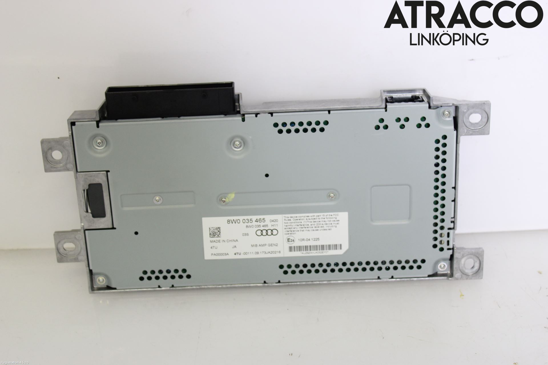 Audi A4/S4 B9 16-19 Radio-Stereo Förstärkare