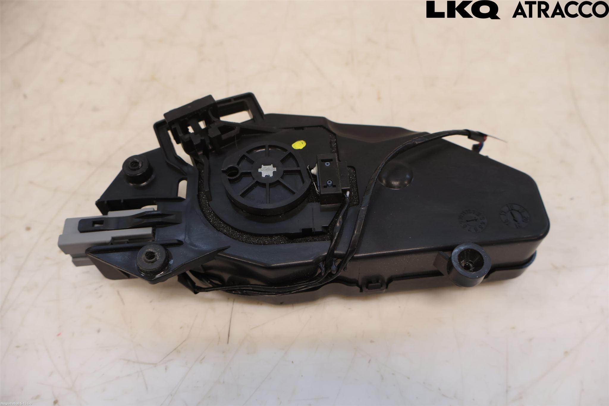 Volvo XC70 14-16 Låskista Baklucka