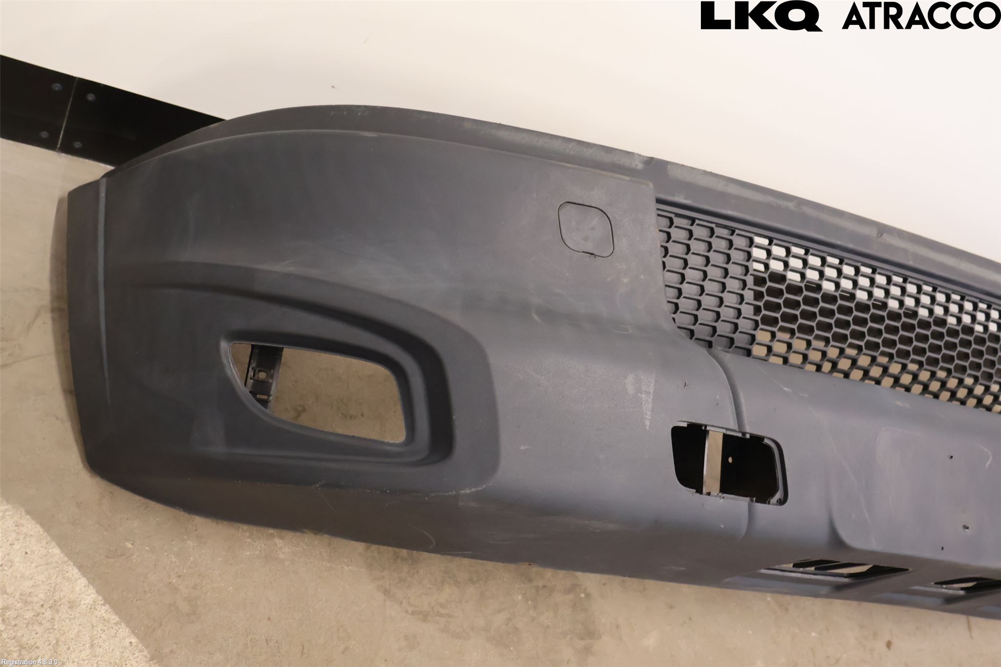 Iveco DAILY 07-13 Stötfångarbeklädnad Fram