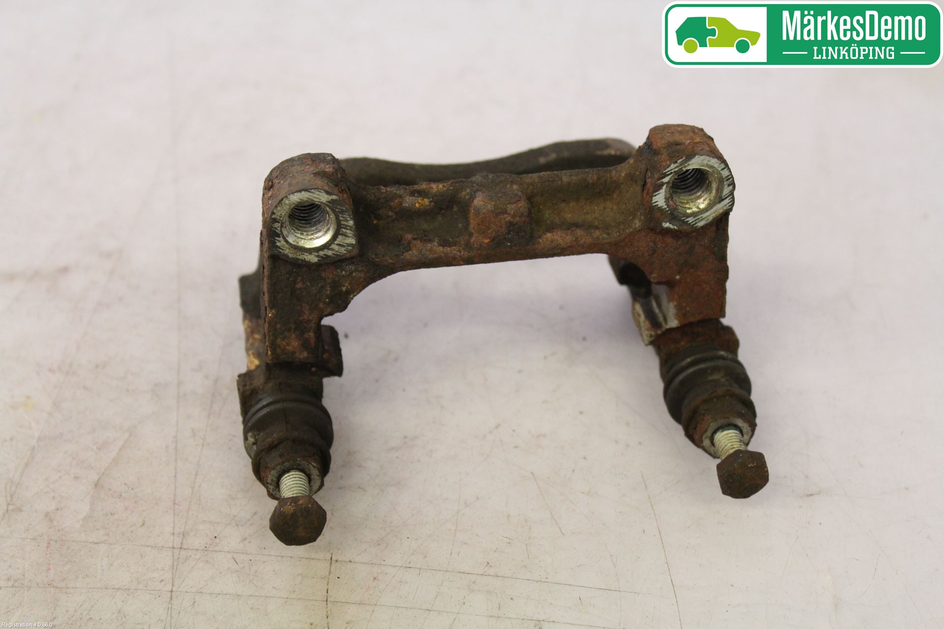 Ford MONDEO 07-15 Bromsokshållare