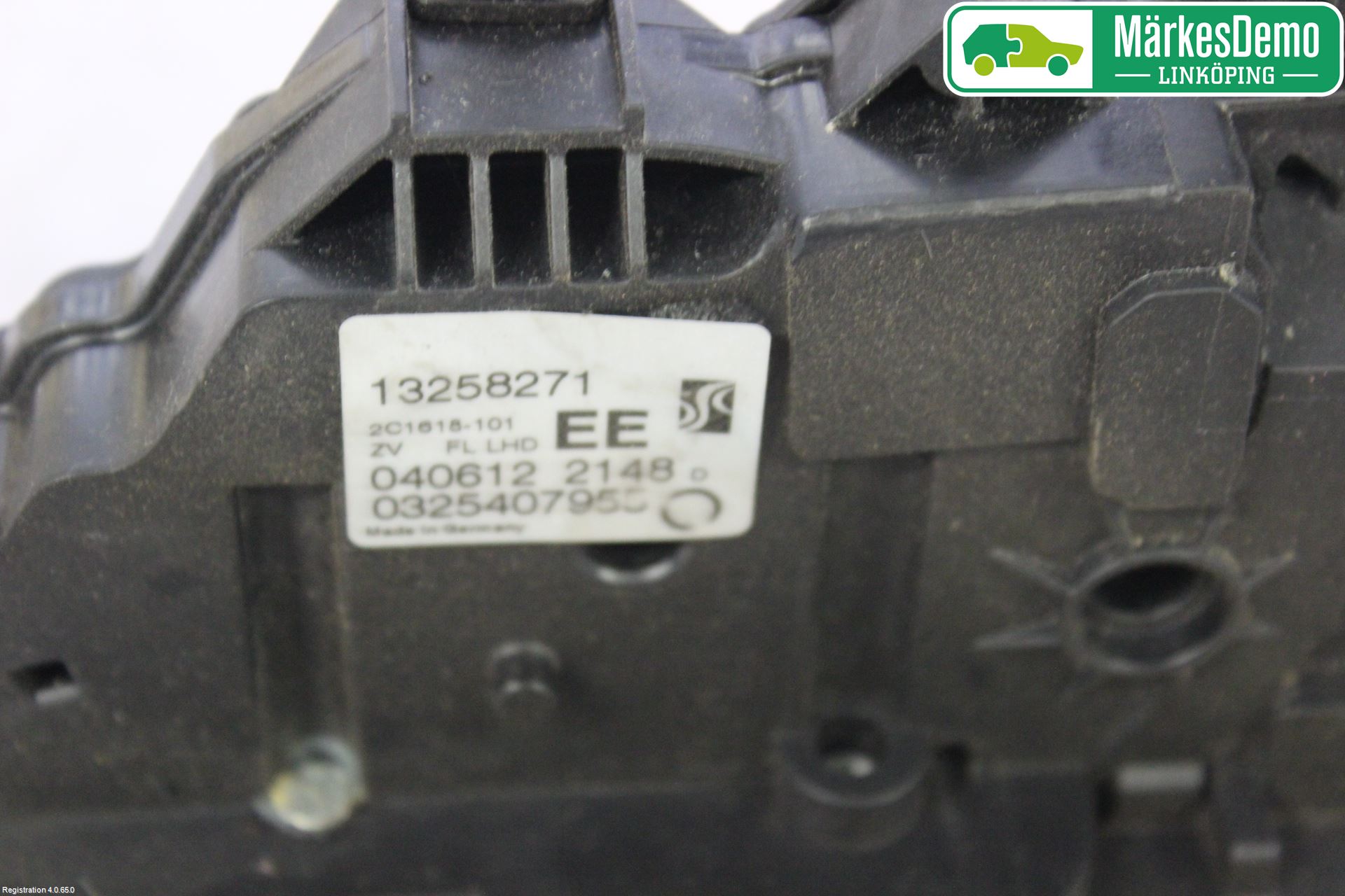 Opel CORSA D 07-14 Låskista-Dörrlås