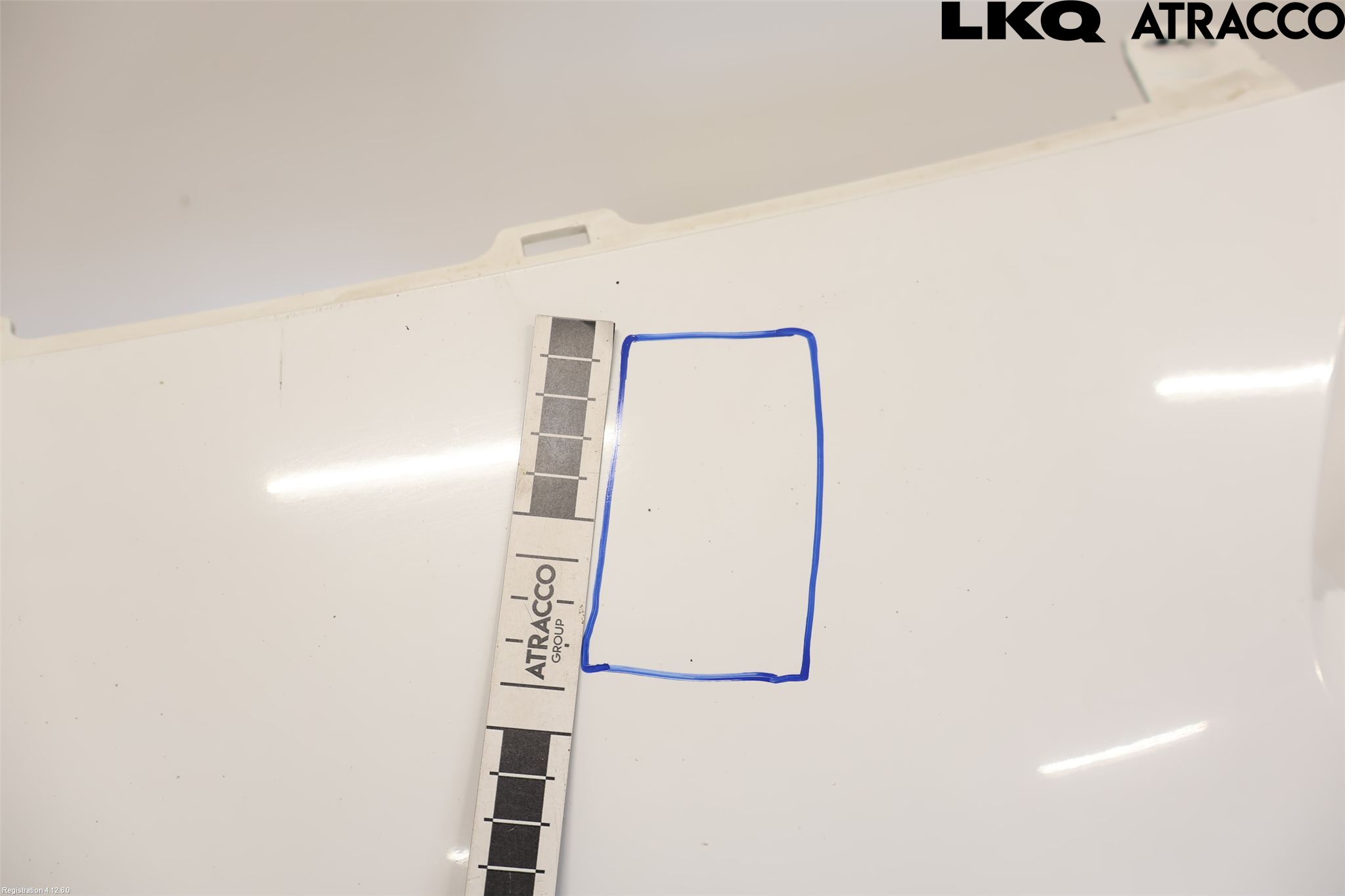 Peugeot PARTNER 08-15 Grilldel Mitt