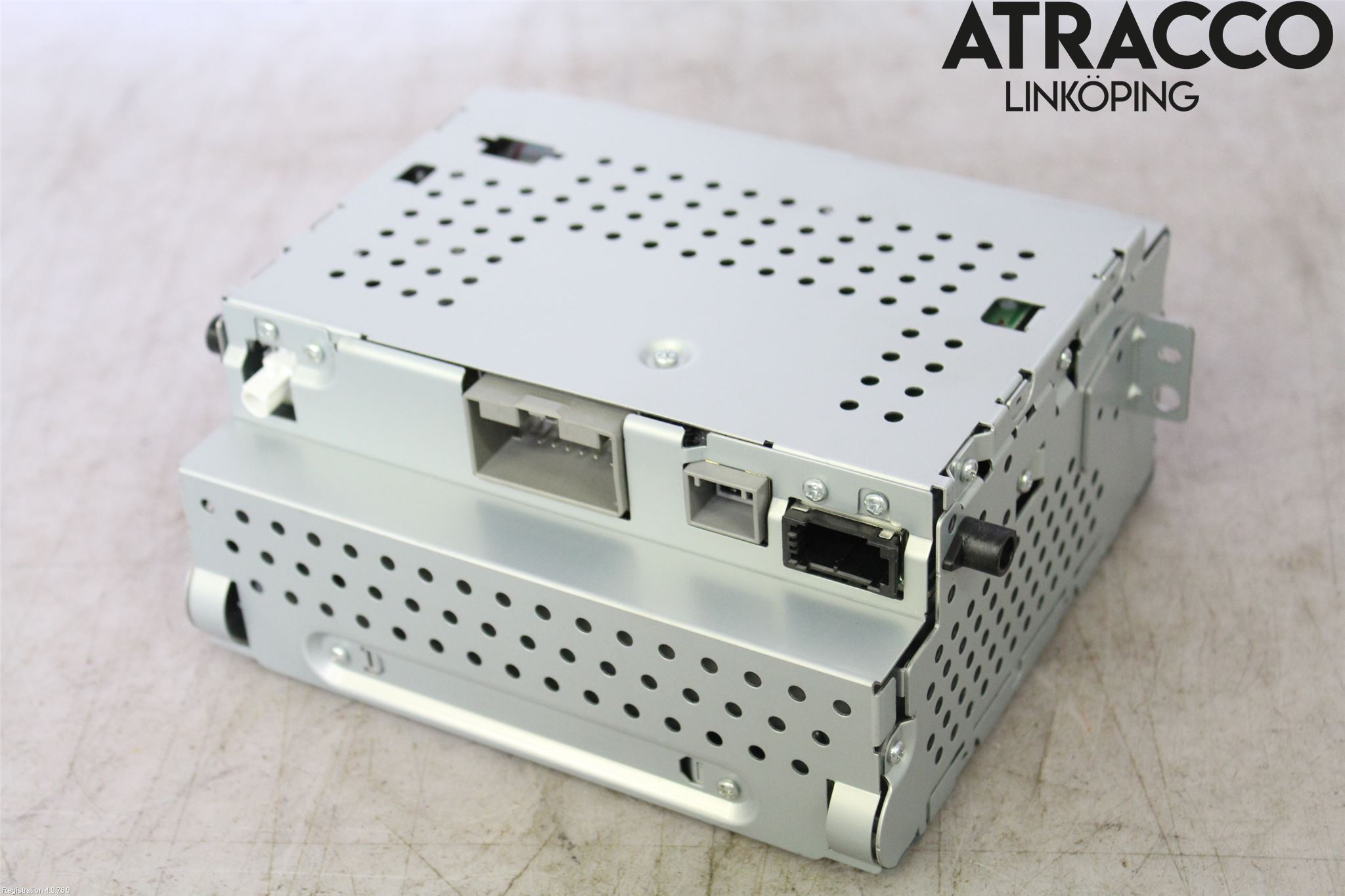 Volvo V70 08-13 Cd Radio - Multimediapanel