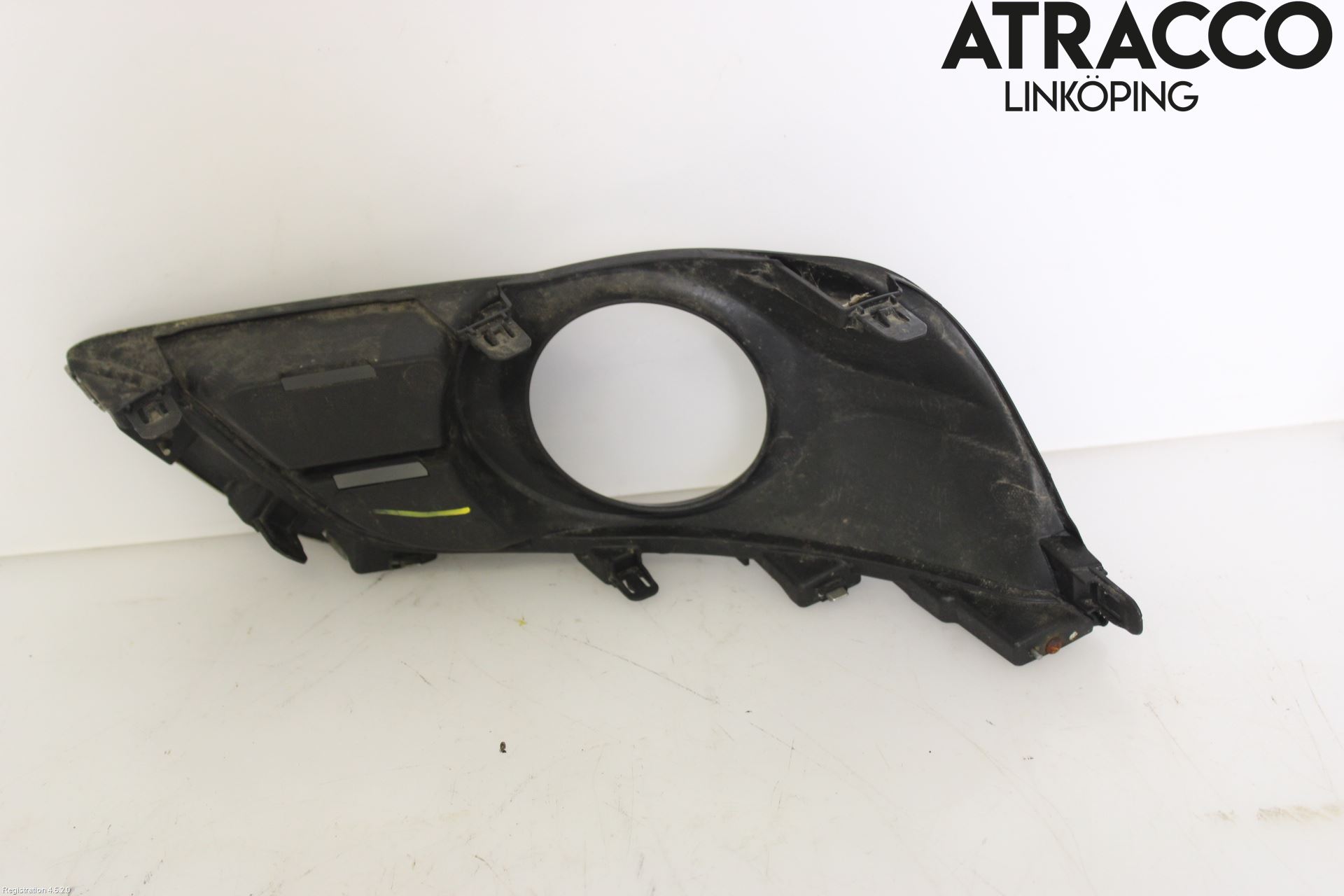 Nissan PULSAR Dimljussarg Fram