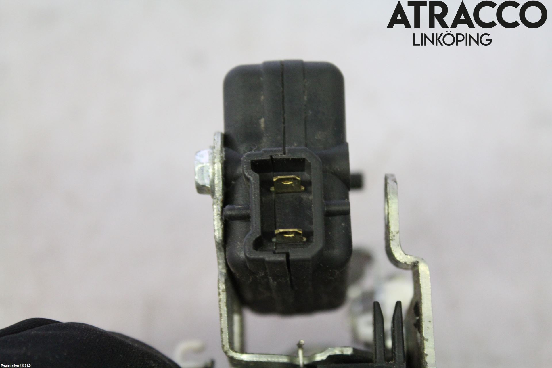 Dacia LOGAN PICK-UP Låskista-Dörrlås