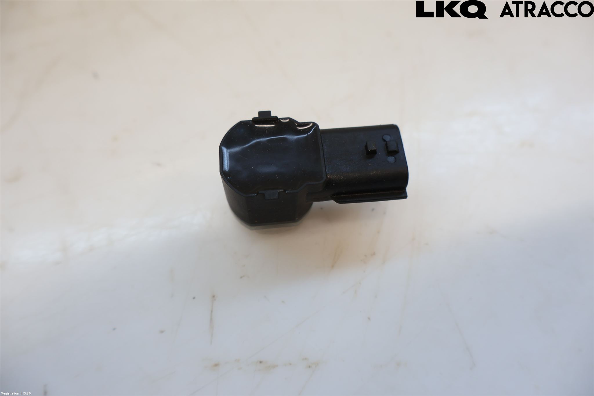 Nissan LEAF 18- Parkeringshjälp Frontsensor