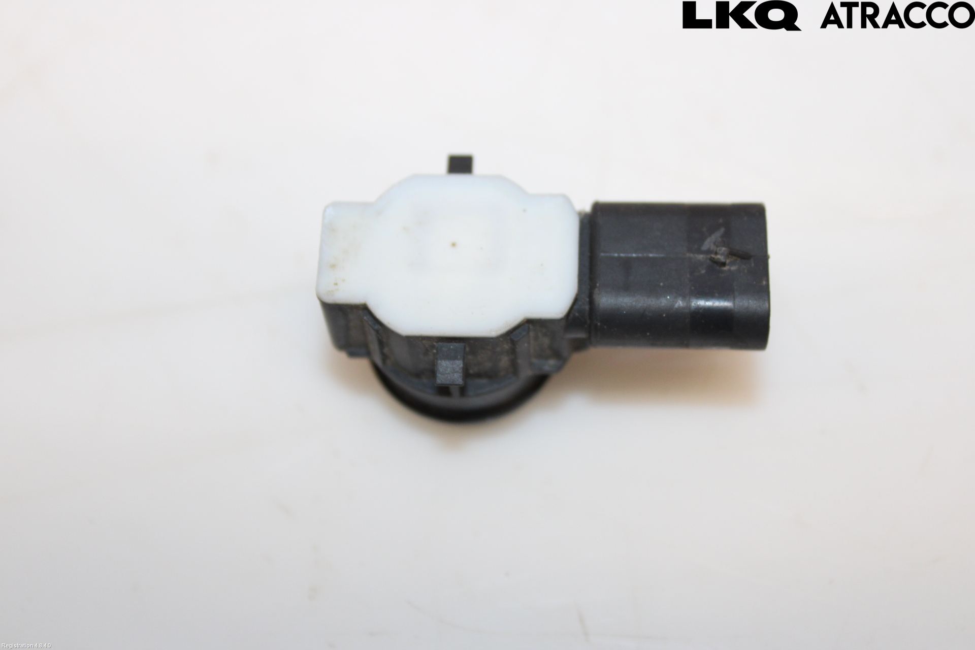 Fiat 500X 15- Parkeringshjälp Frontsensor