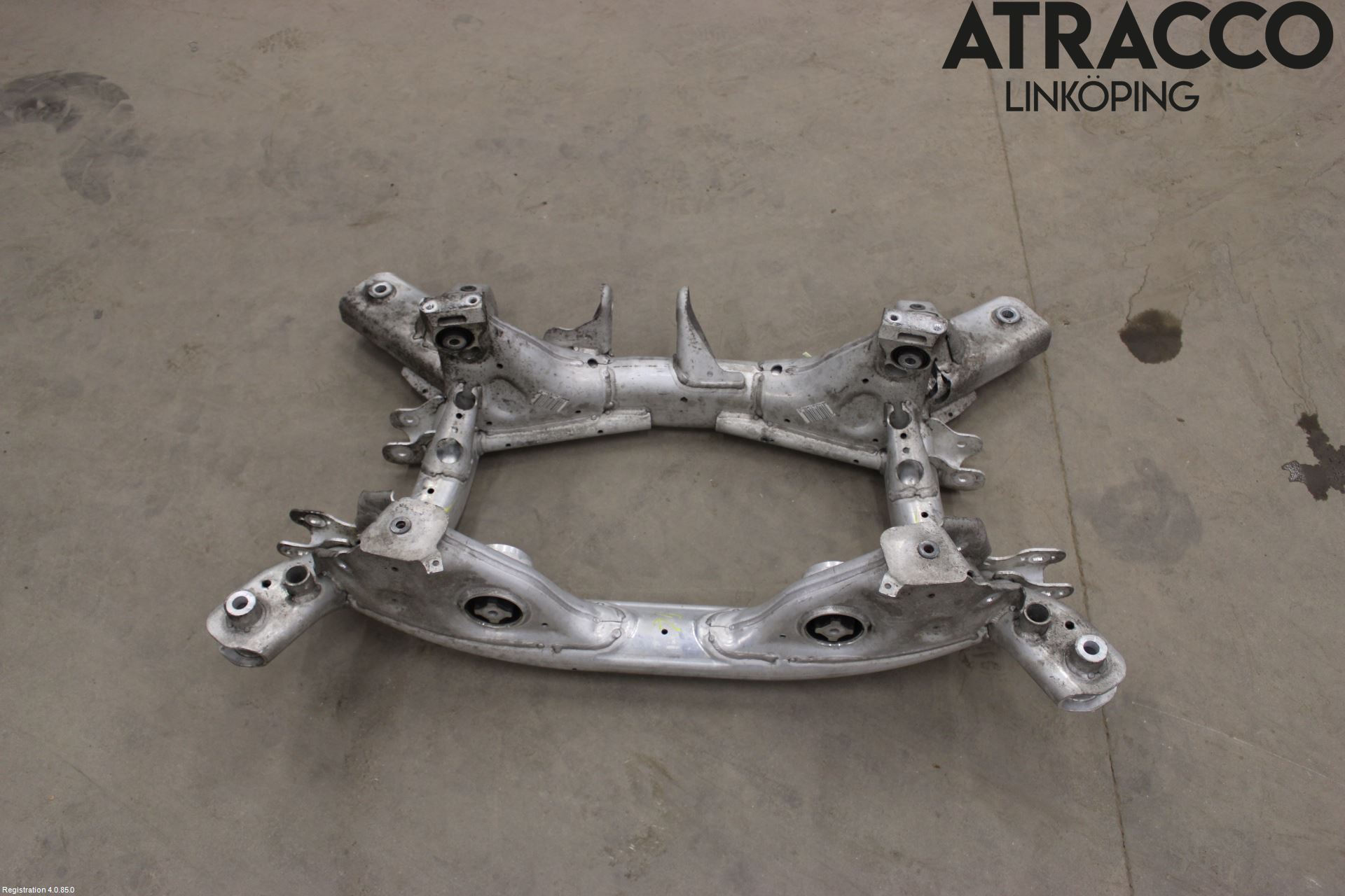 BMW 5 F10/F11/F18 09-17 Bakaxelbalk