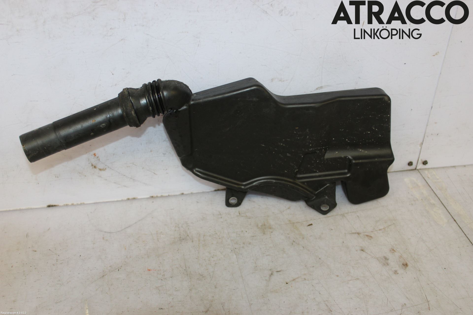 Audi A6 ALLROAD 12-18 Spolartank Påfyllningsrör