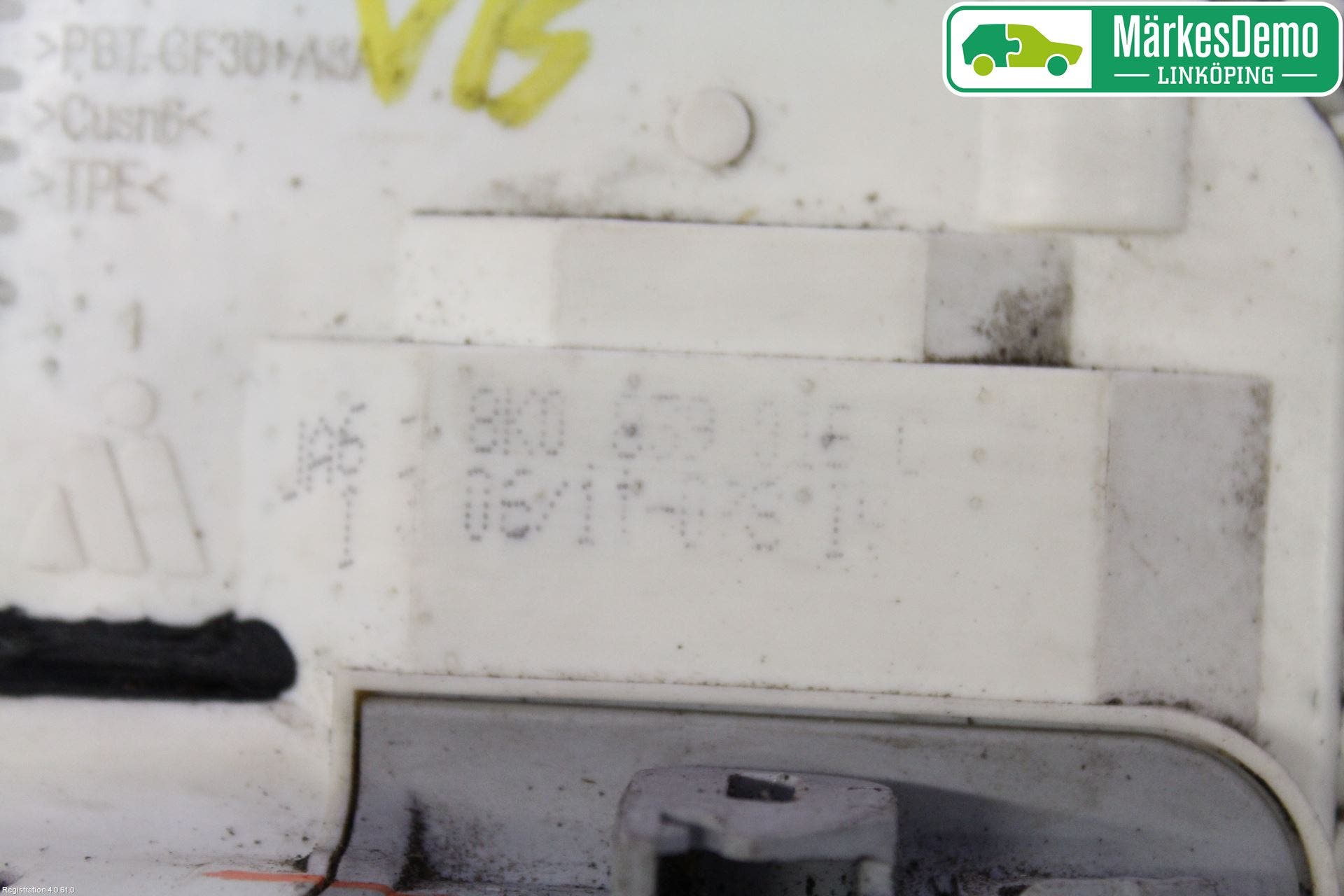 Audi A4/S4 08-11 Låskista-Dörrlås